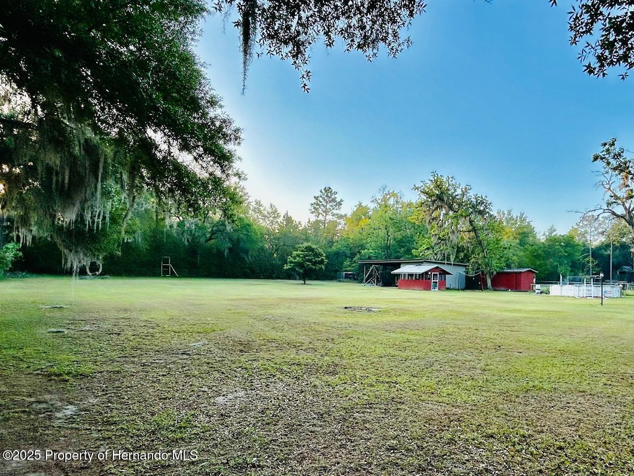 6114 Honeysuckle Lane, Brooksville, Florida image 27