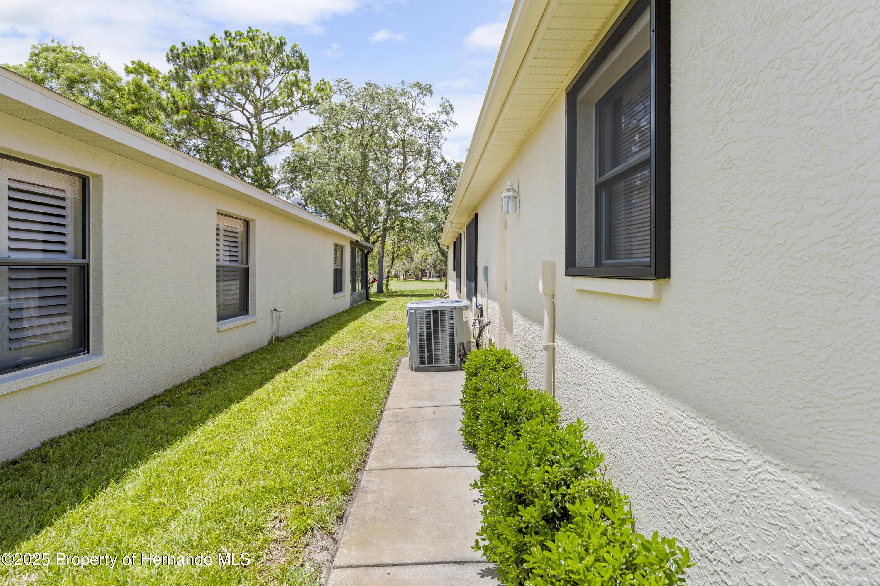 521 Bent Oak Court, Spring Hill, Florida image 50