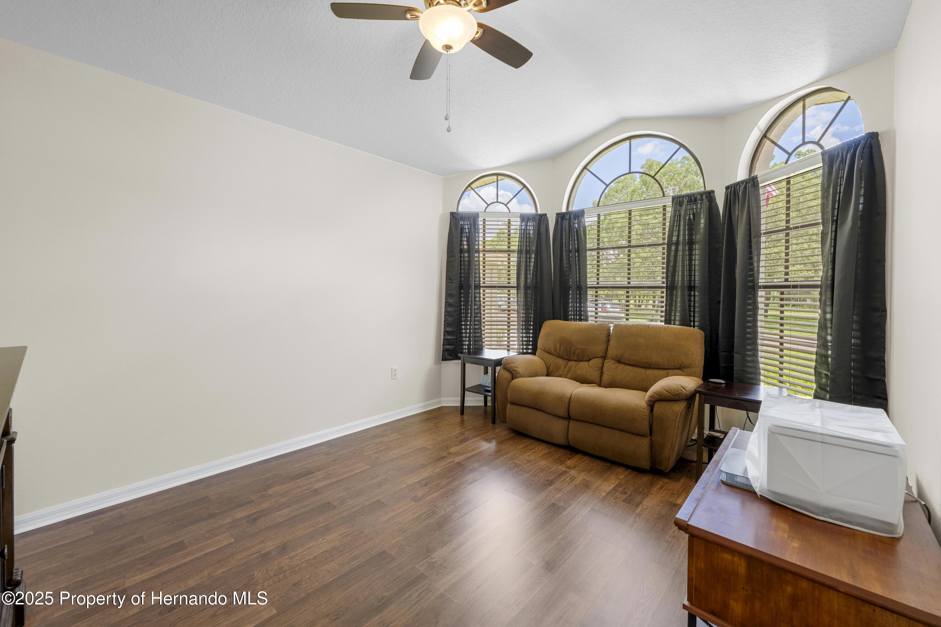 521 Bent Oak Court, Spring Hill, Florida image 5