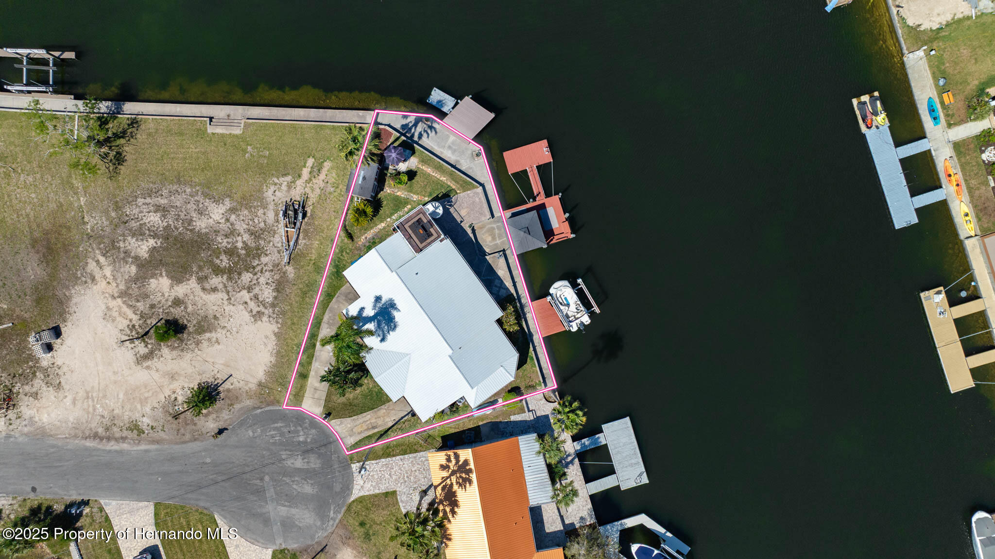 3085 Bayfront Circle, HERNANDO BEACH, Florida image 3