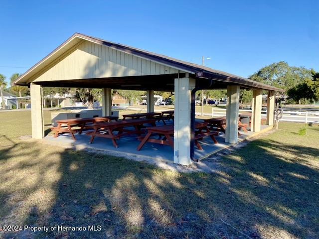 9308 Stingray Drive, Weeki Wachee, Florida image 24