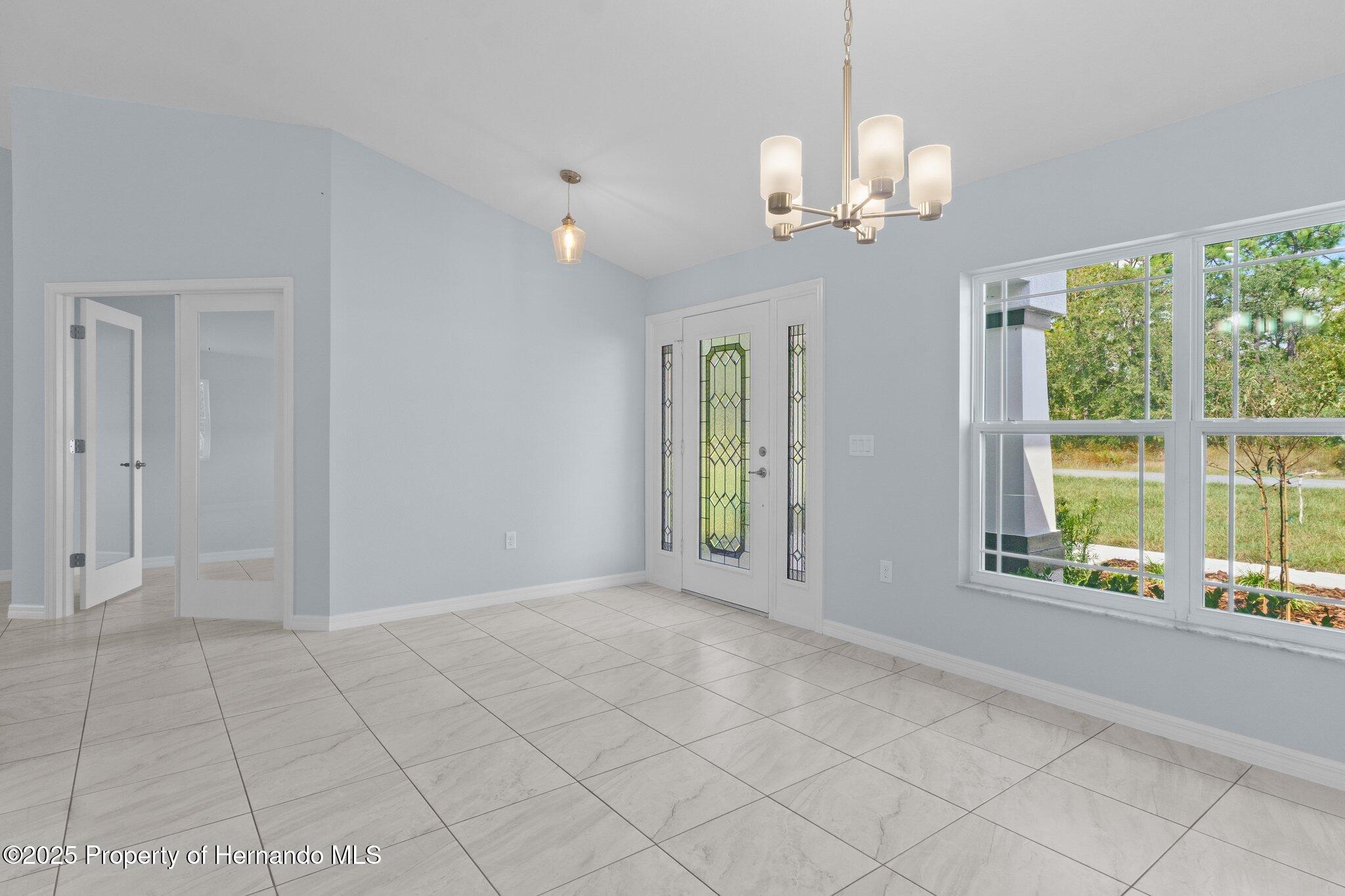11220 Sandpiper Avenue, Weeki Wachee, Florida image 4