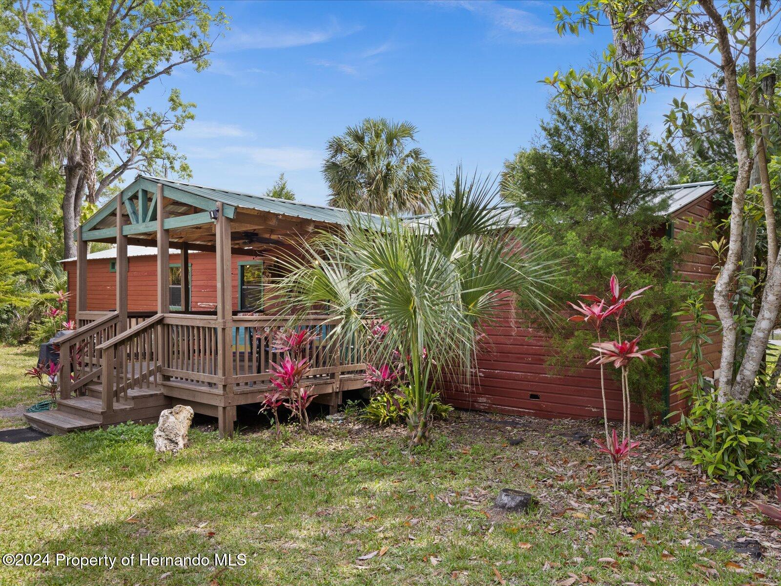 7095 Patterson Drive, Weeki Wachee, Florida image 13