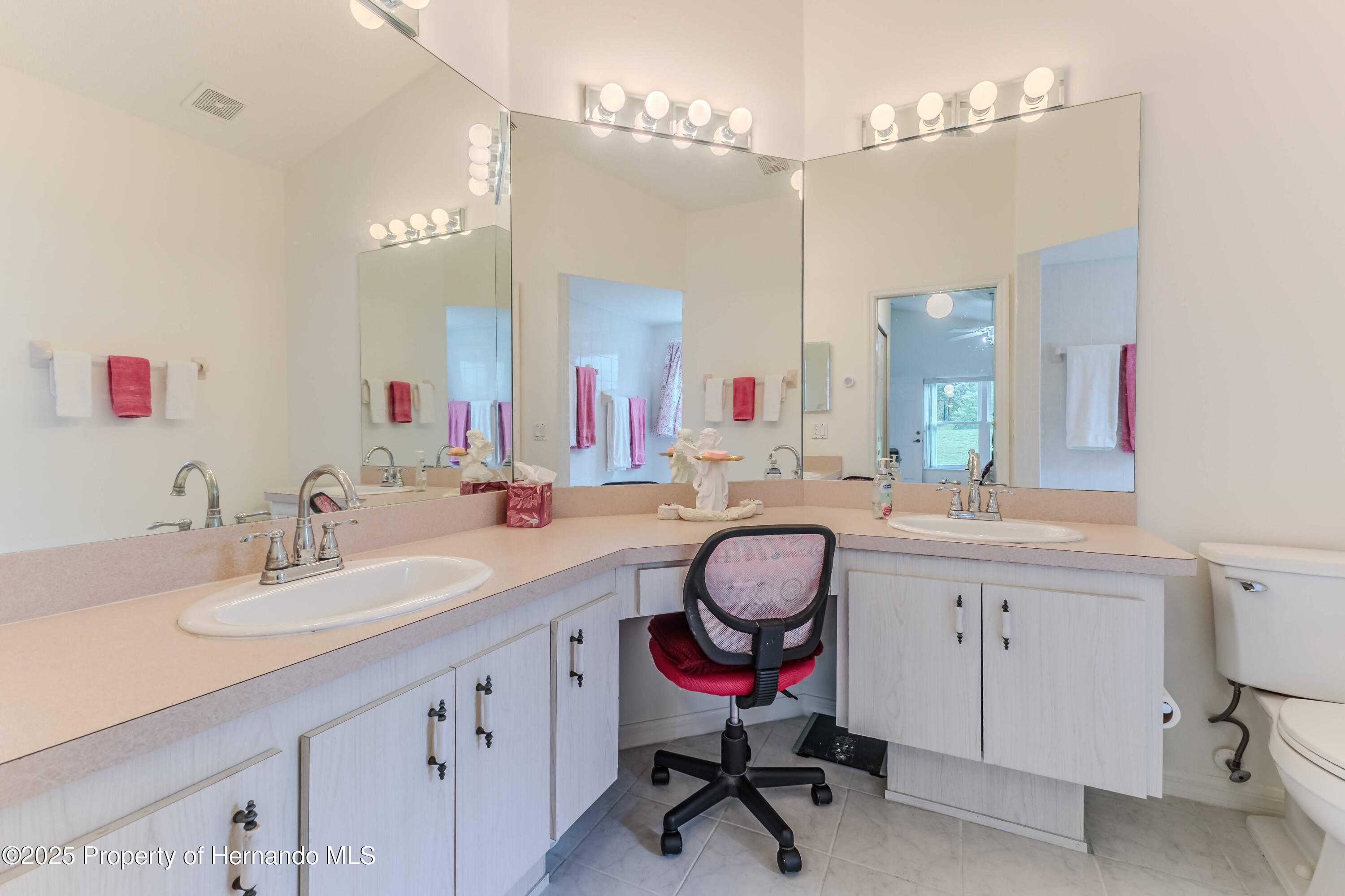 460 Wedgefield Drive, Spring Hill, Florida image 29