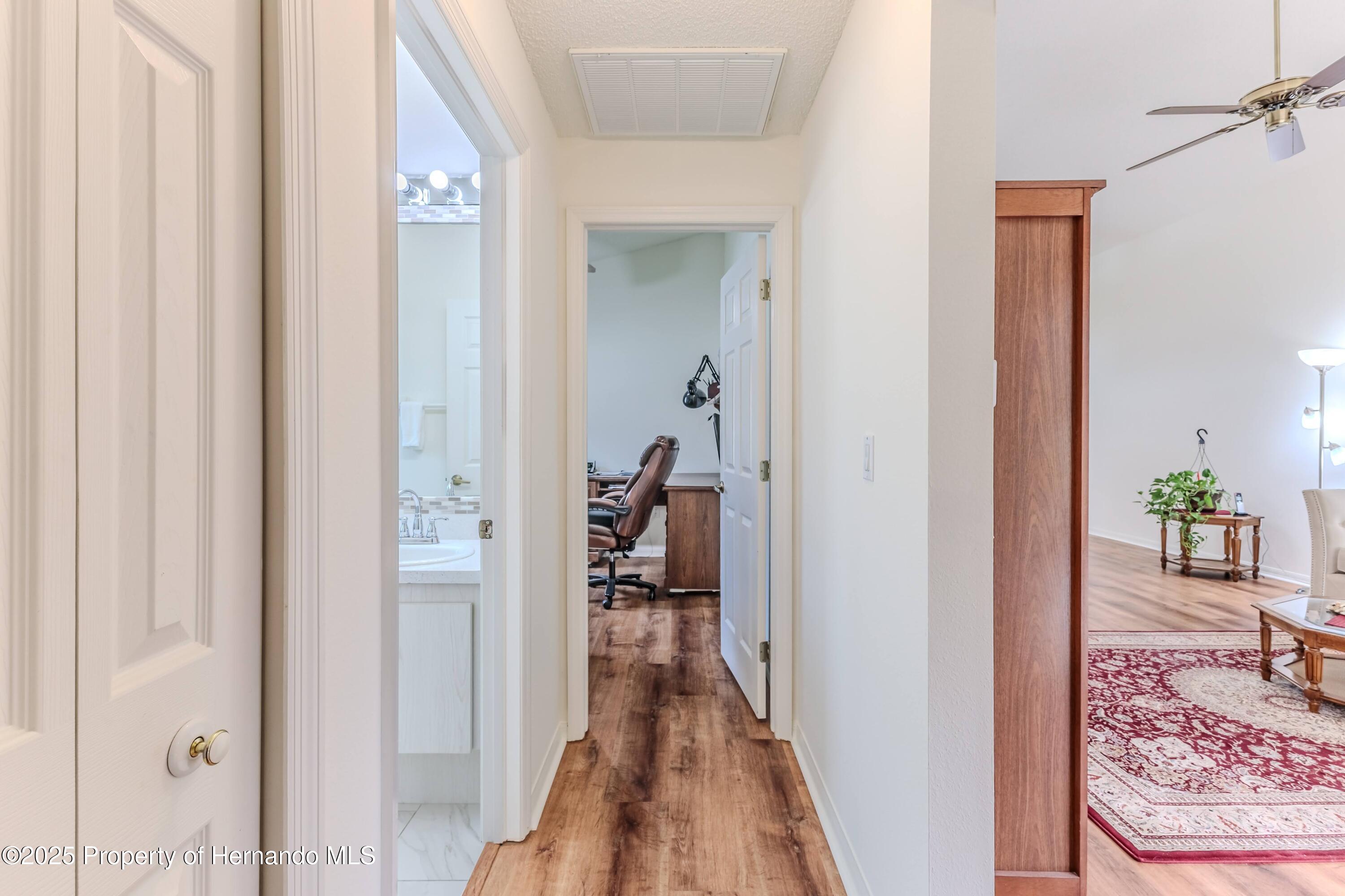 460 Wedgefield Drive, Spring Hill, Florida image 34