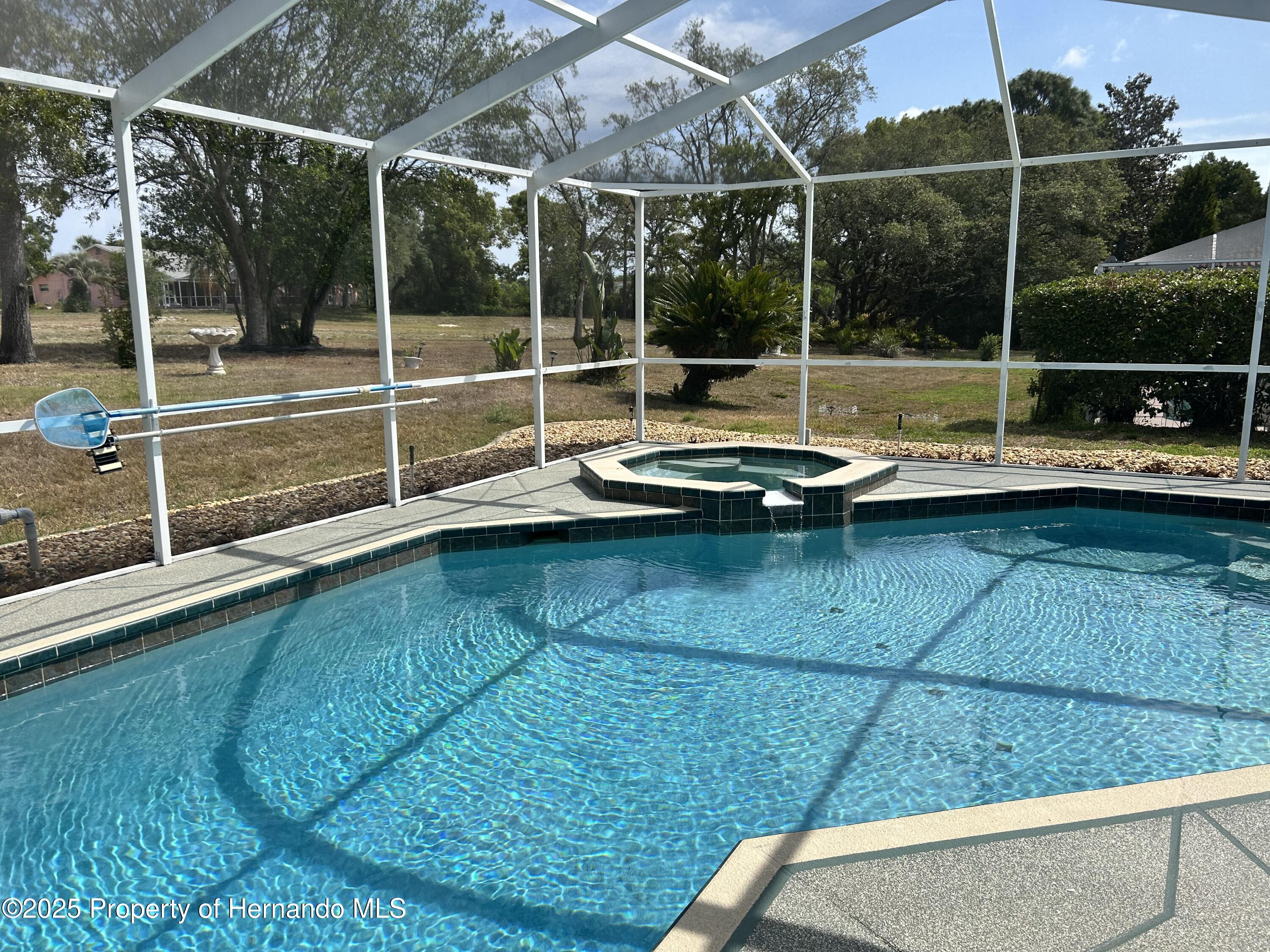 10519 Audie Brook Drive, Spring Hill, Florida image 39