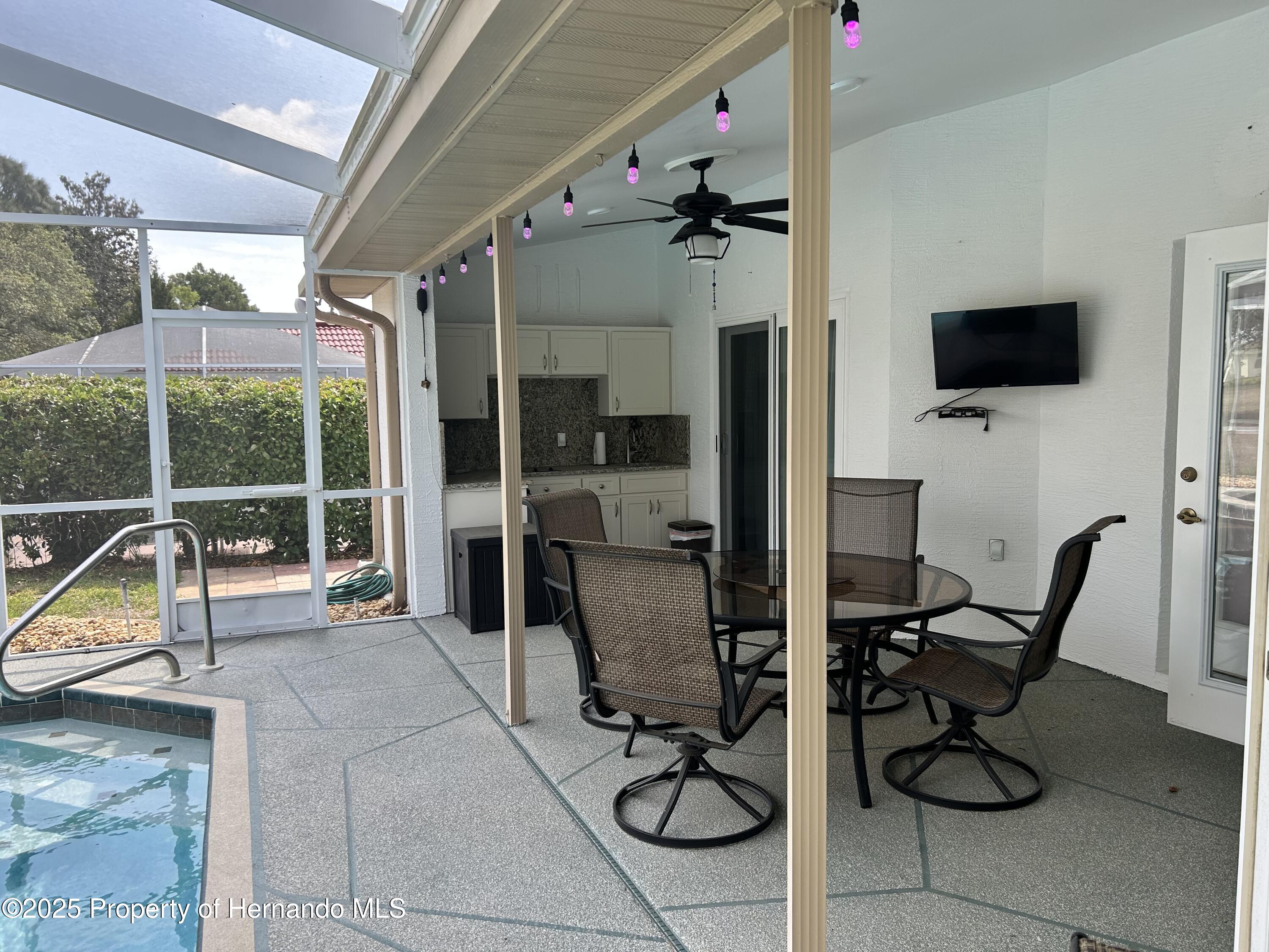 10519 Audie Brook Drive, Spring Hill, Florida image 47