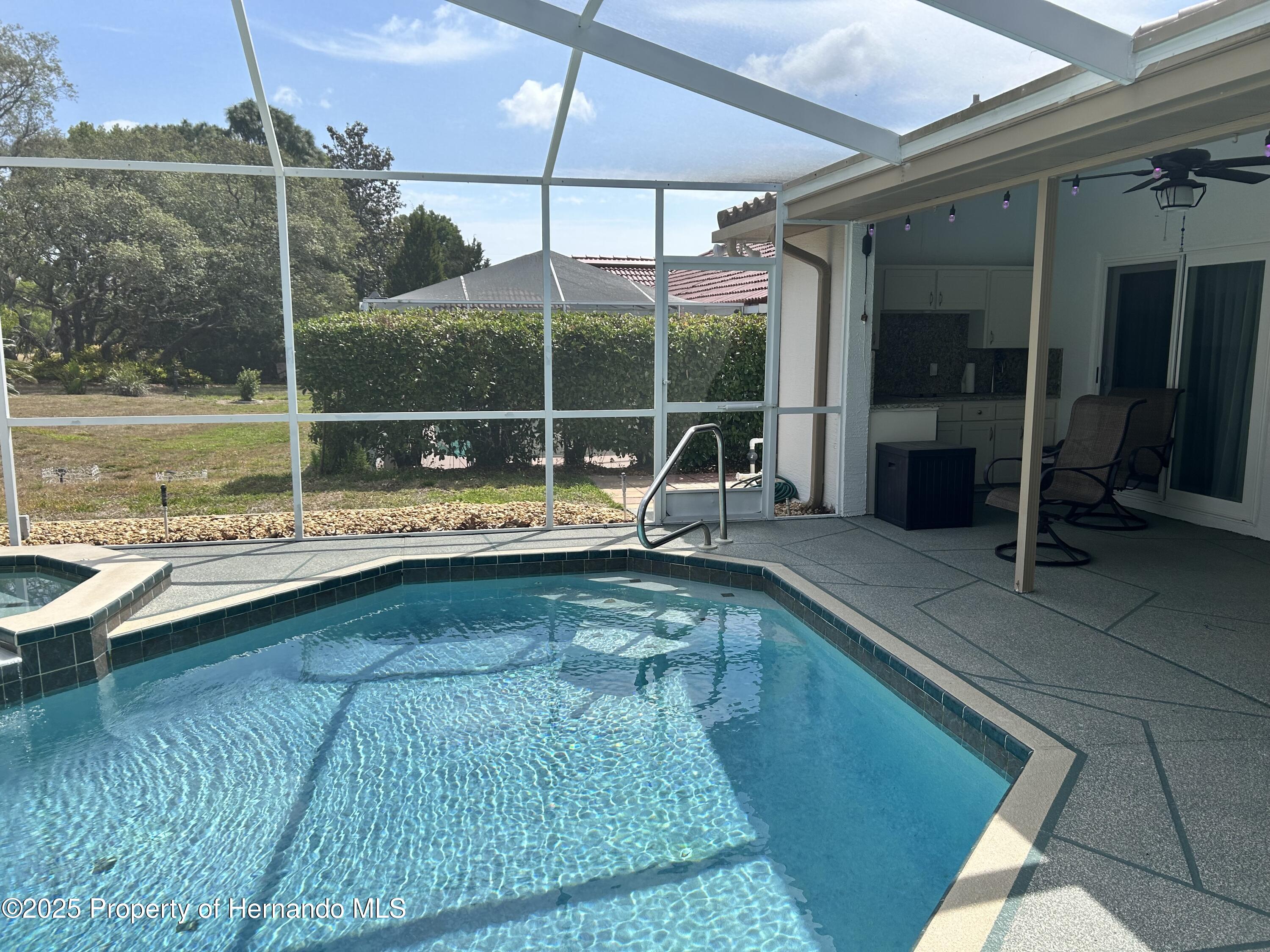 10519 Audie Brook Drive, Spring Hill, Florida image 41
