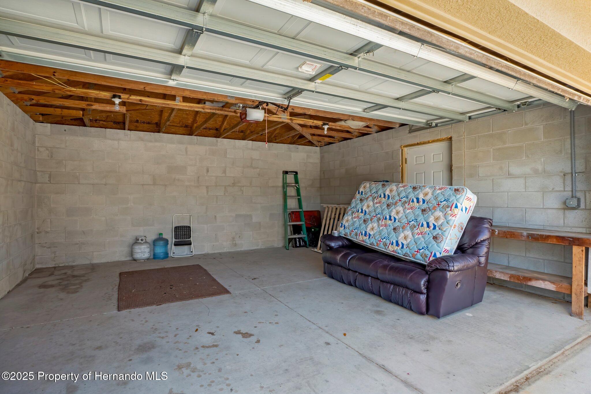 9514 Highland Ridge Drive, Hudson, Florida image 32