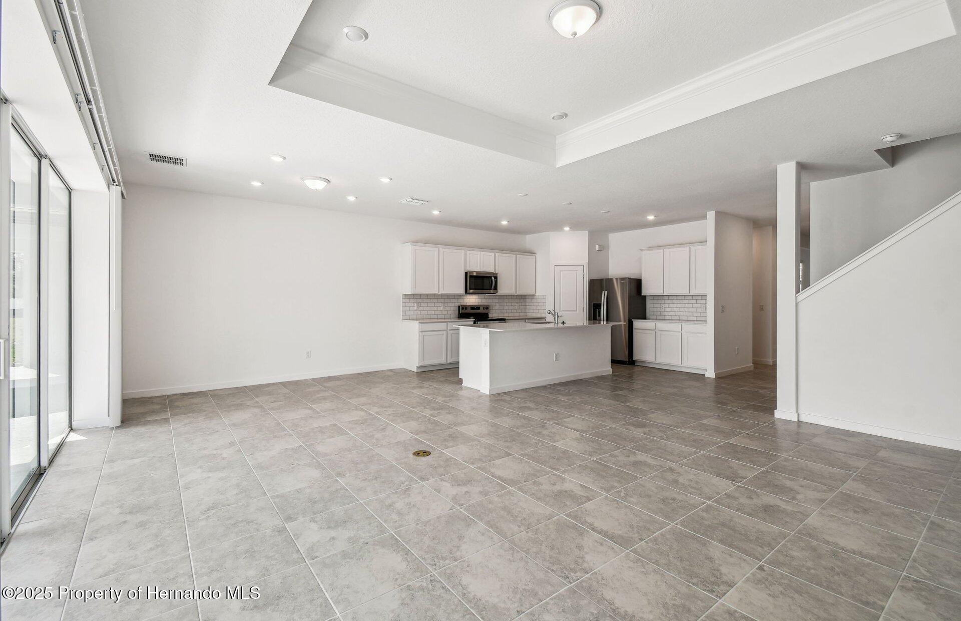 4265 Big Sky Drive, Spring Hill, Florida image 7