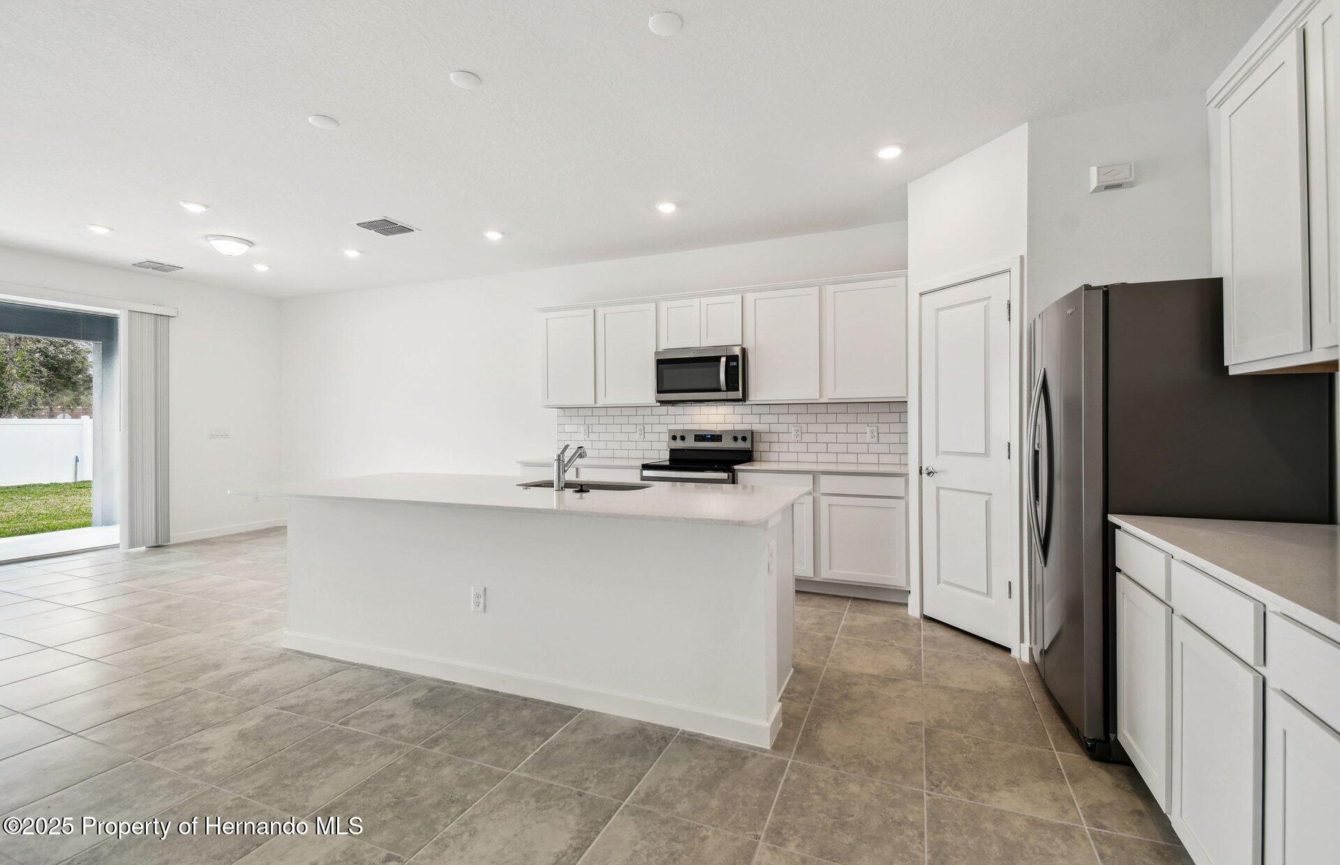 4265 Big Sky Drive, Spring Hill, Florida image 3
