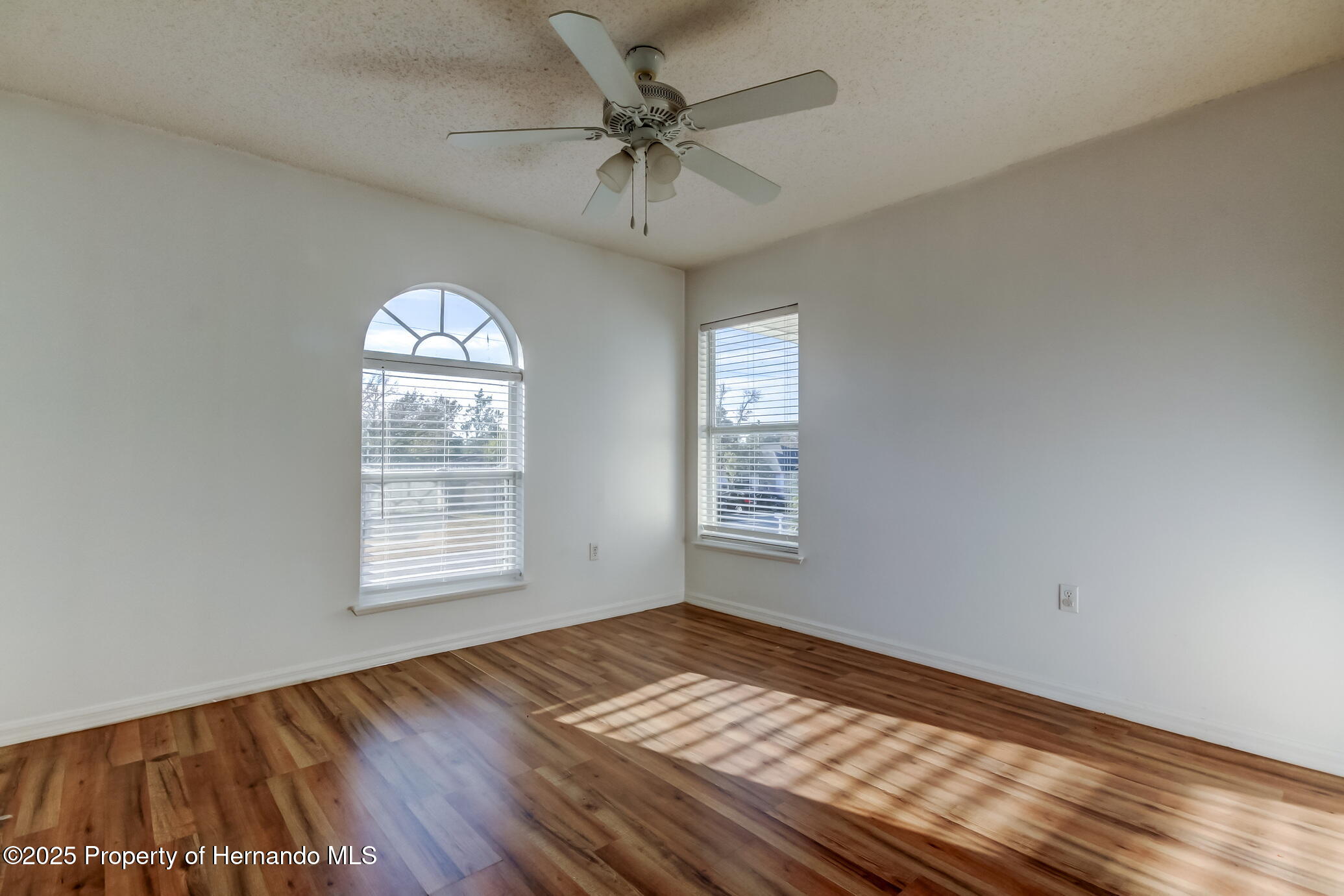 11309 Outrigger Avenue, Spring Hill, Florida image 17