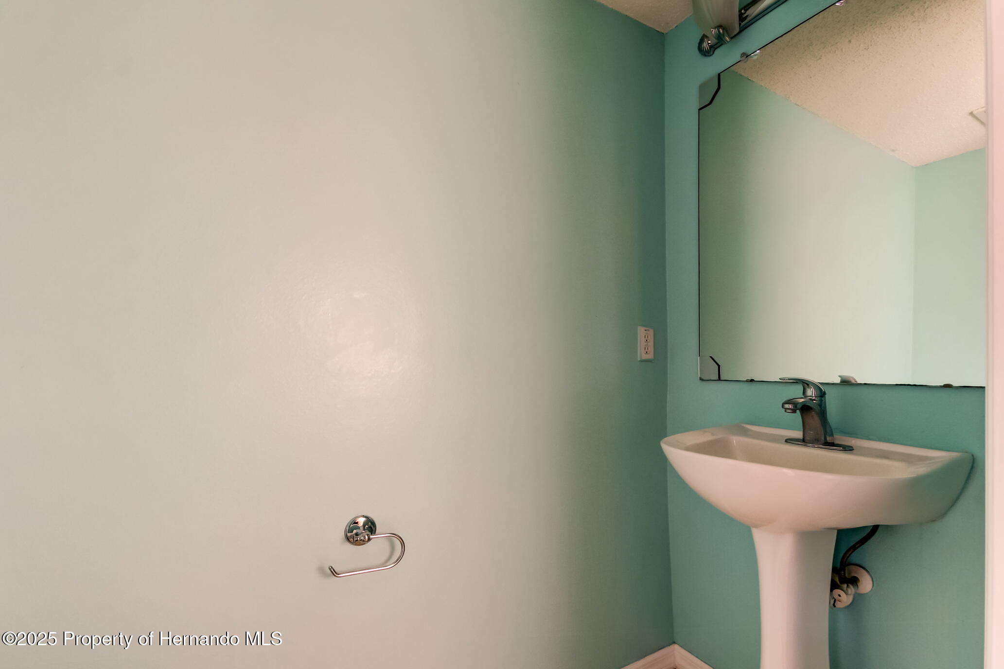 11309 Outrigger Avenue, Spring Hill, Florida image 21