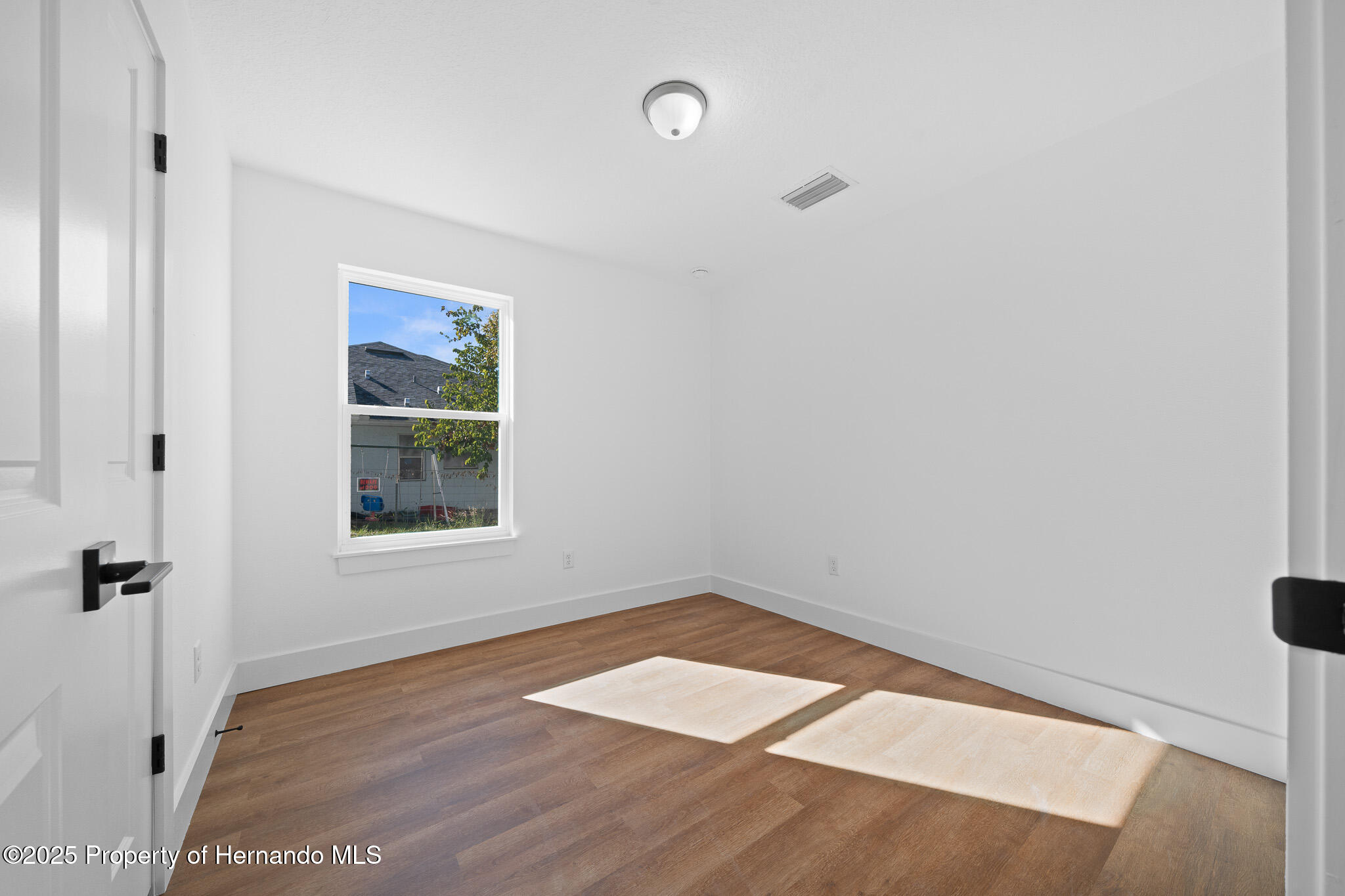 3592 Arrowhead Avenue, Spring Hill, Florida image 21