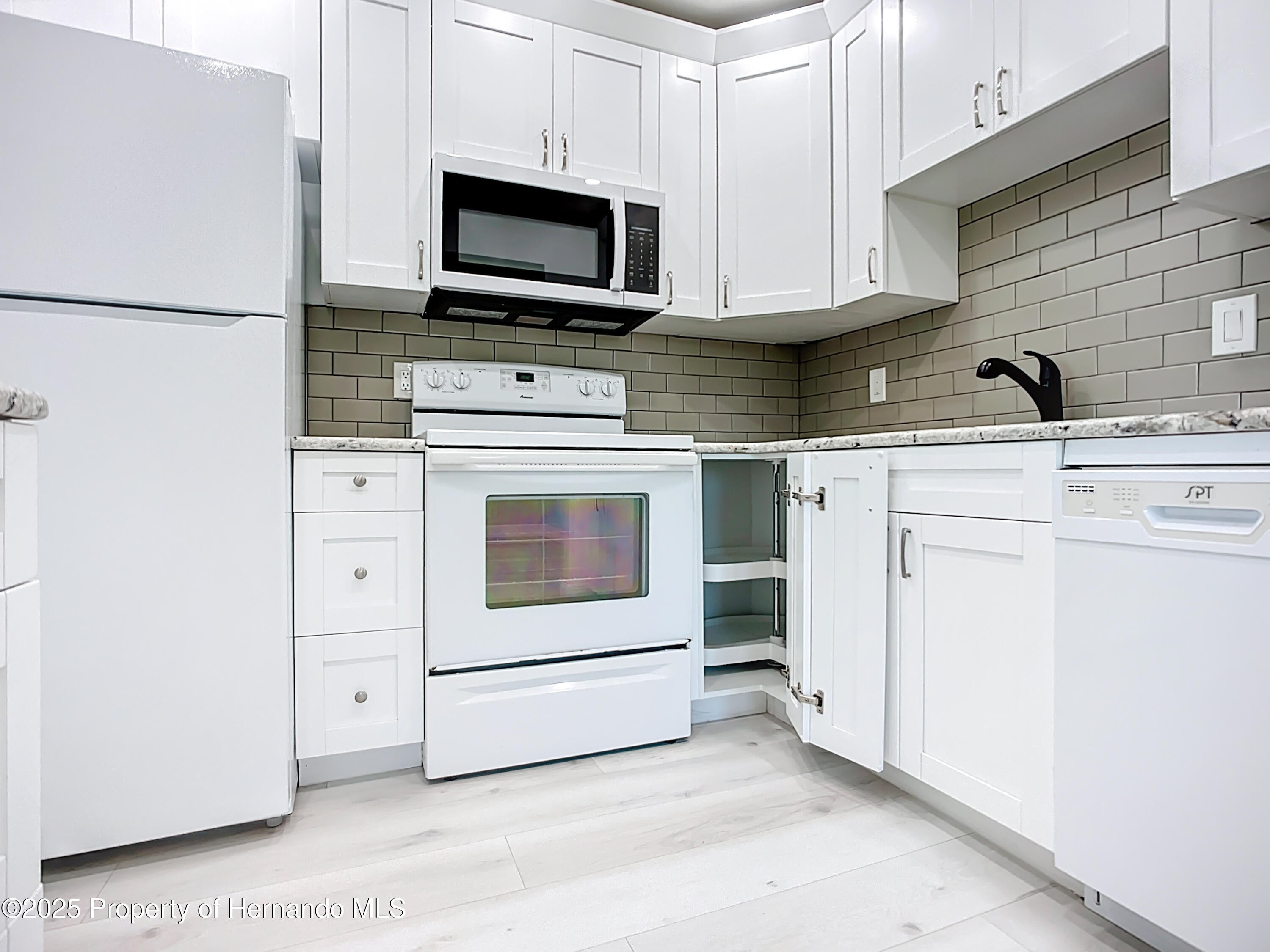 1811 Bedford Lane #166-35