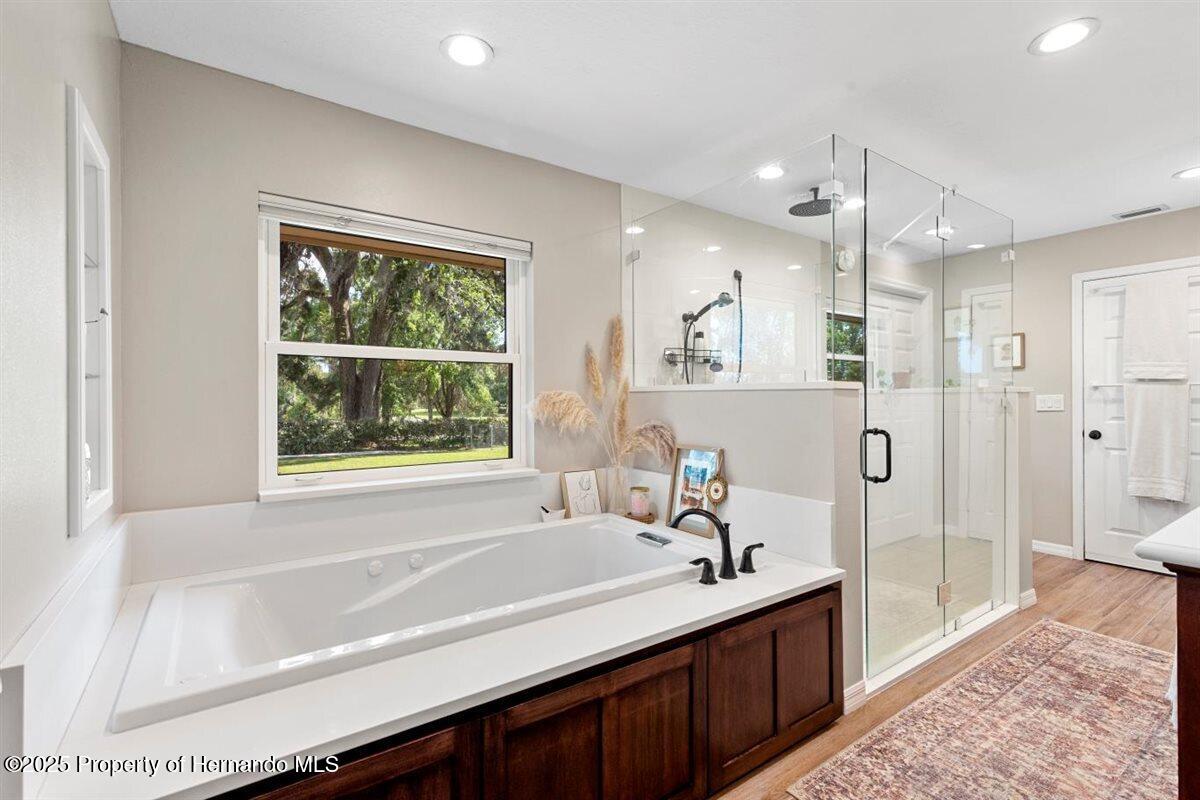 9542 Wallien Drive, Brooksville, Florida image 30