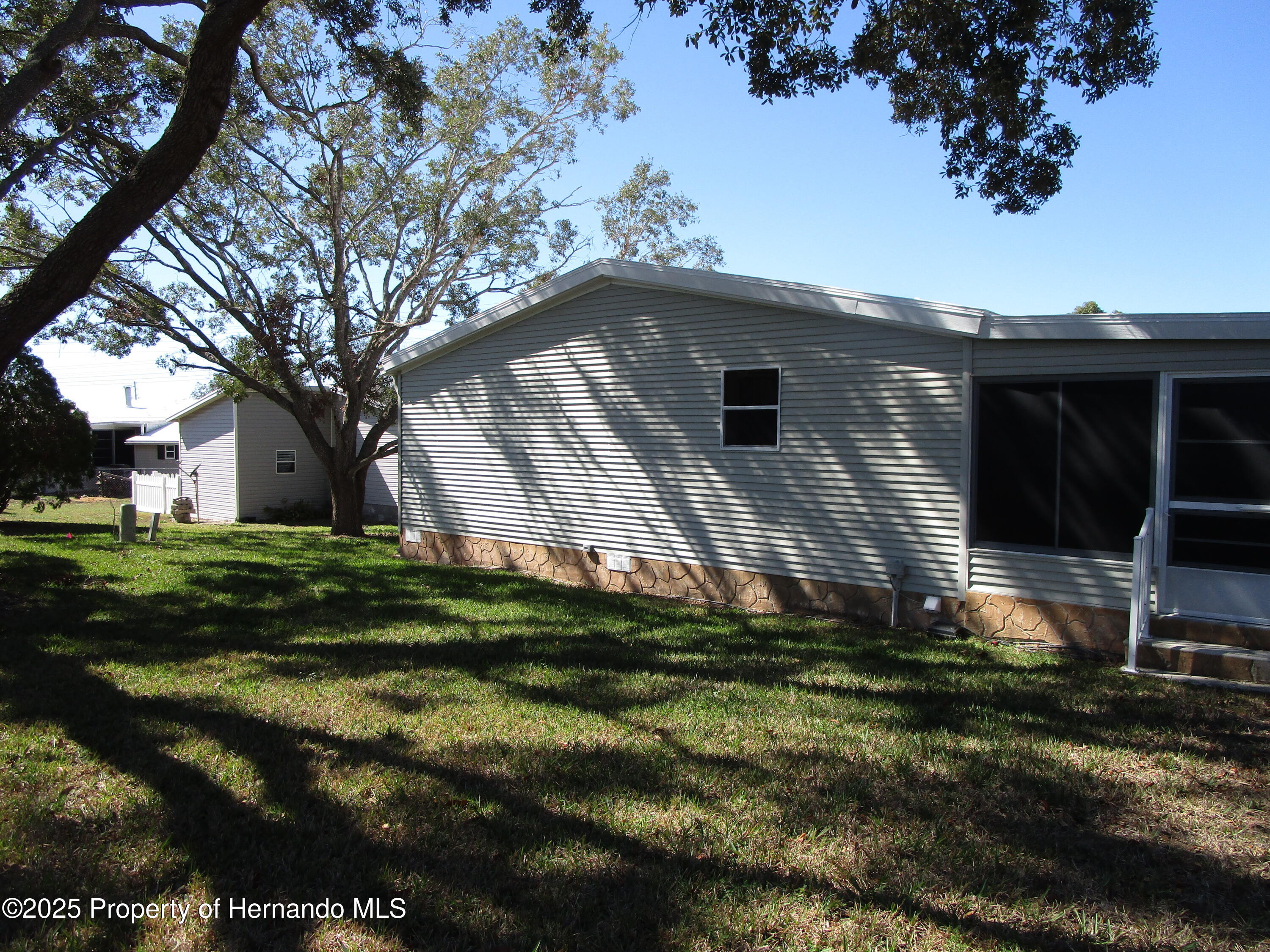 8158 Fortune Hunter Drive, Brooksville, Florida image 36