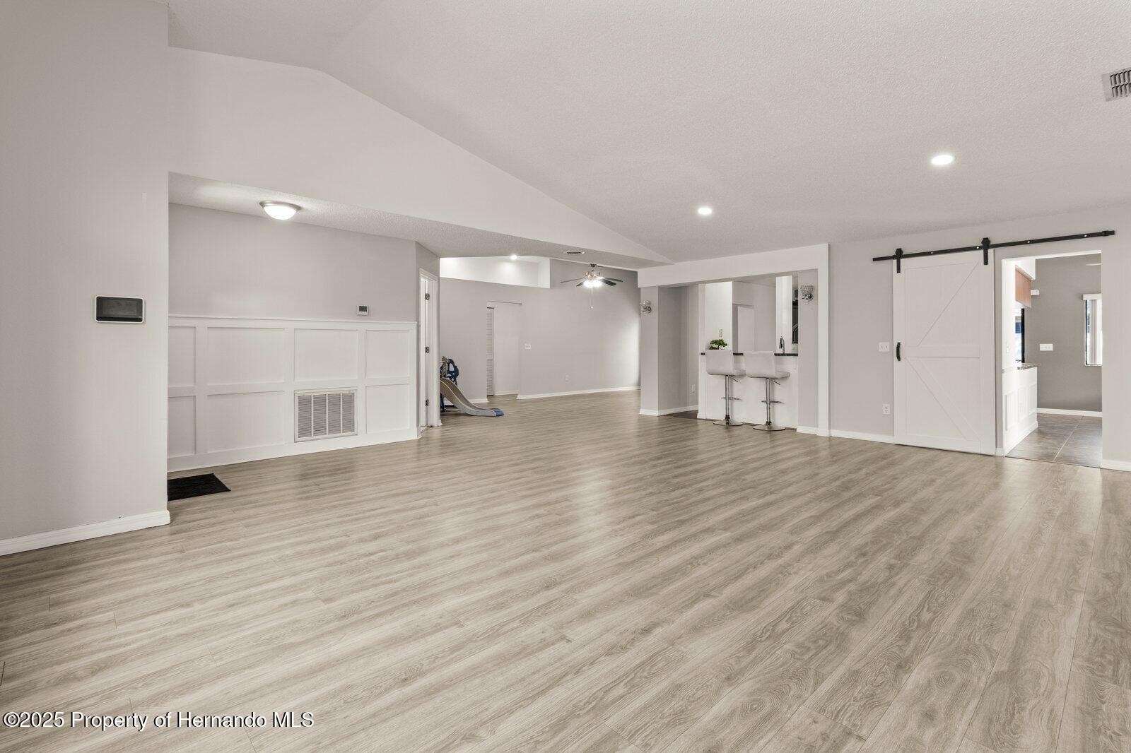 4405 Plumosa Street, Spring Hill, Florida image 10