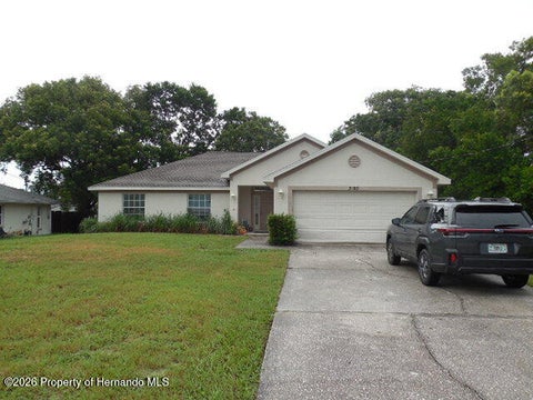 Homes For Rent - 3985 Lema Drive<br/> Spring Hill, FL 34609