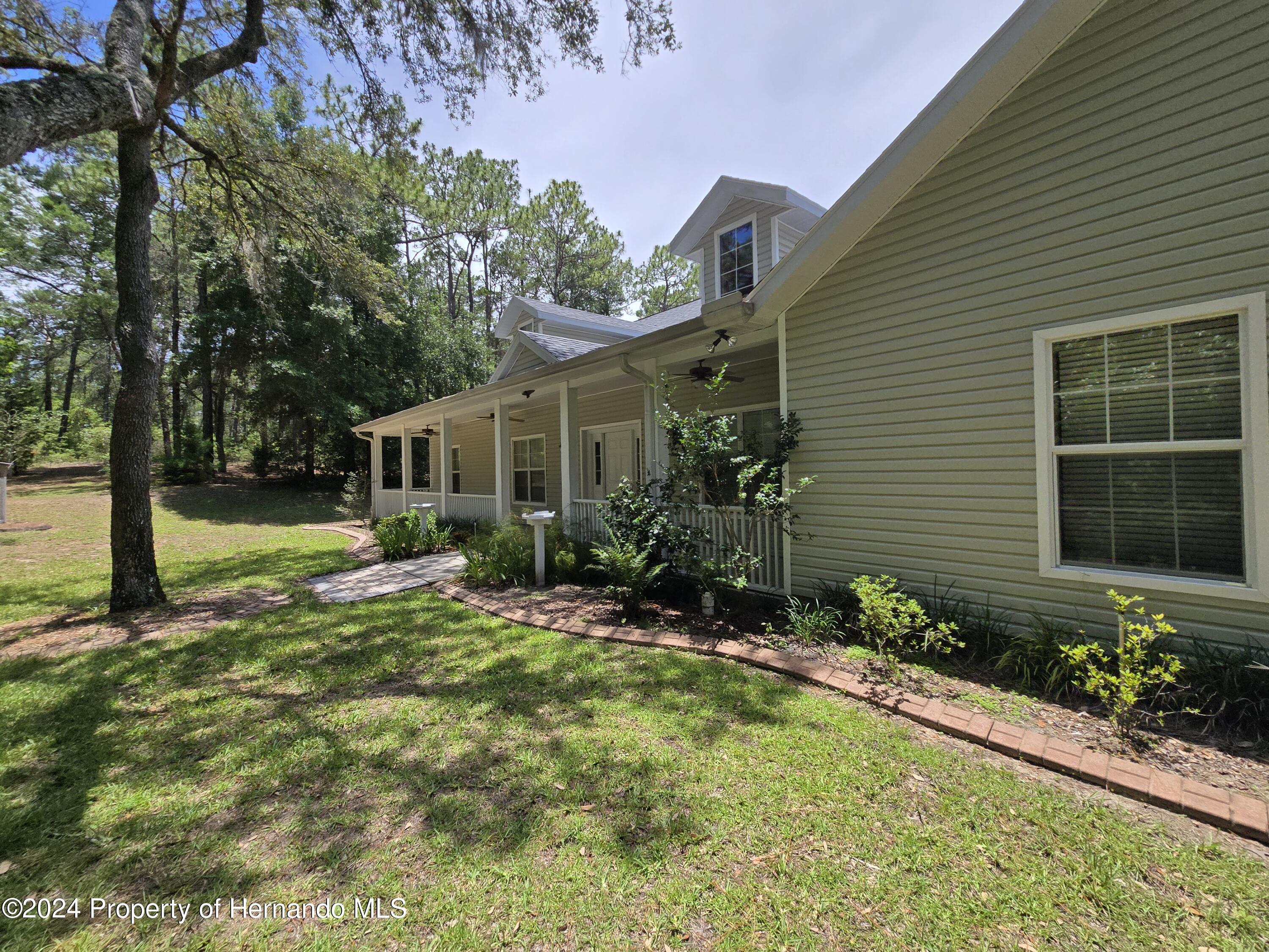 16357 Pawnee Drive, Brooksville, Florida image 17