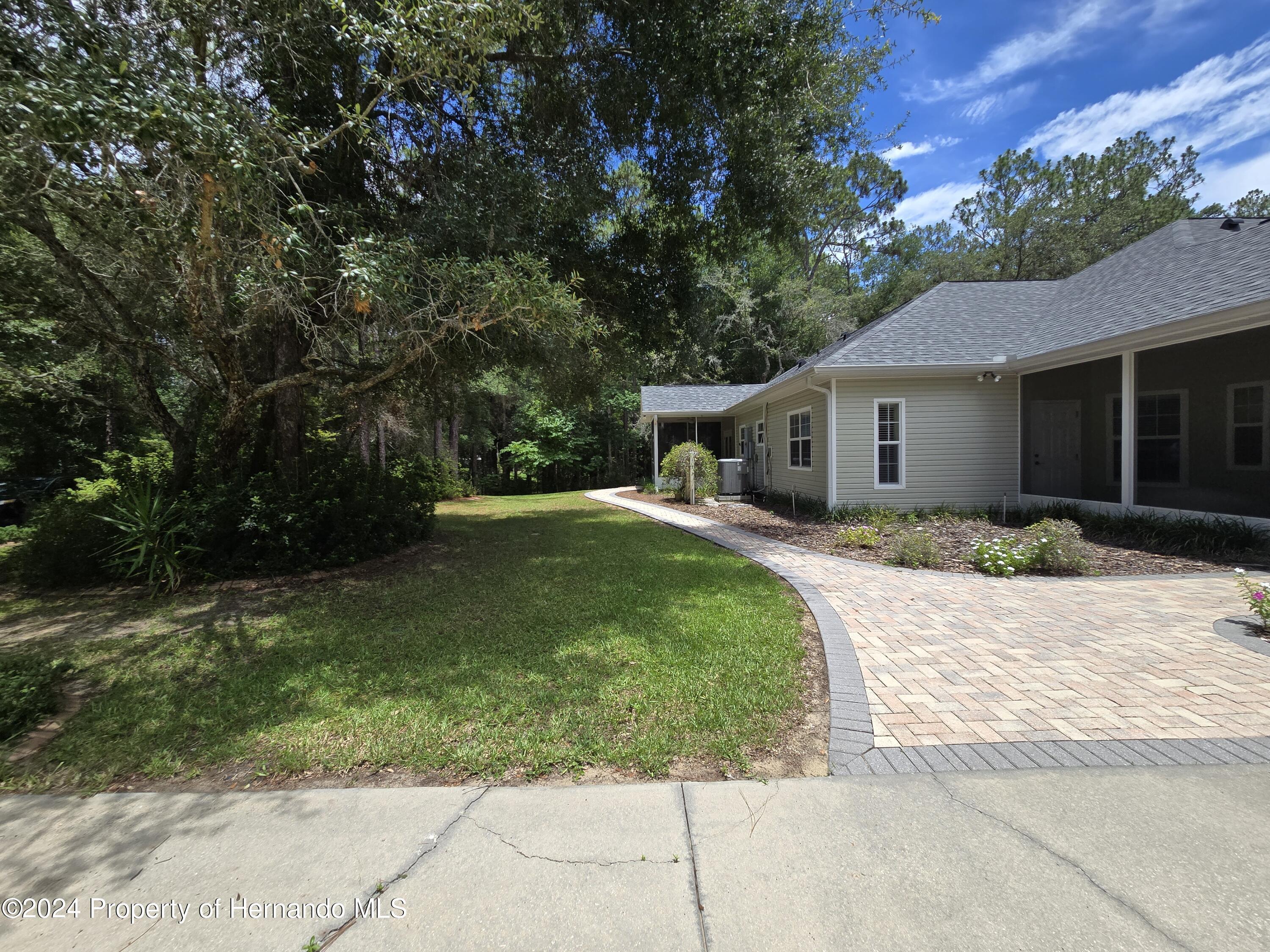 16357 Pawnee Drive, Brooksville, Florida image 34