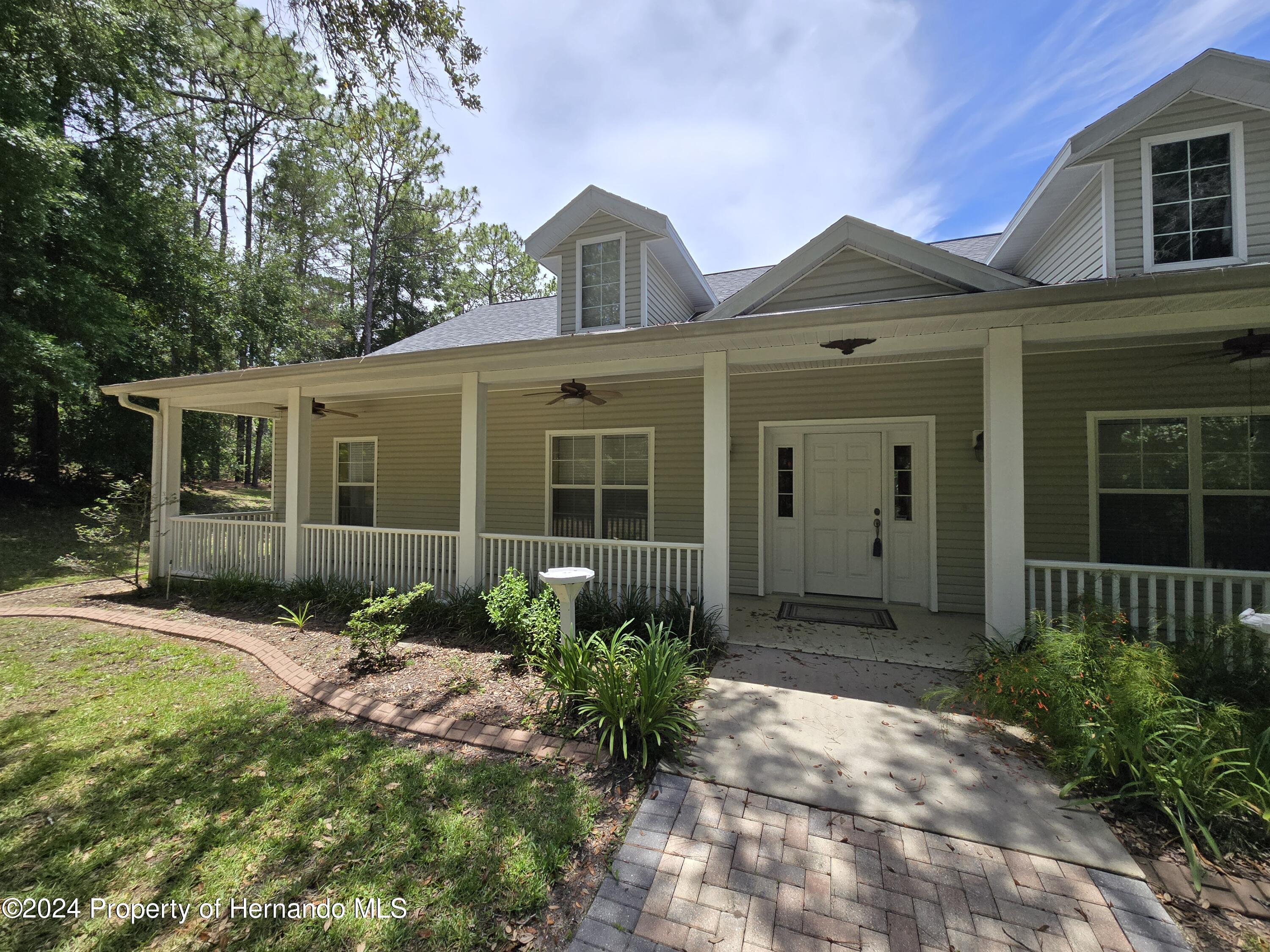 16357 Pawnee Drive, Brooksville, Florida image 19