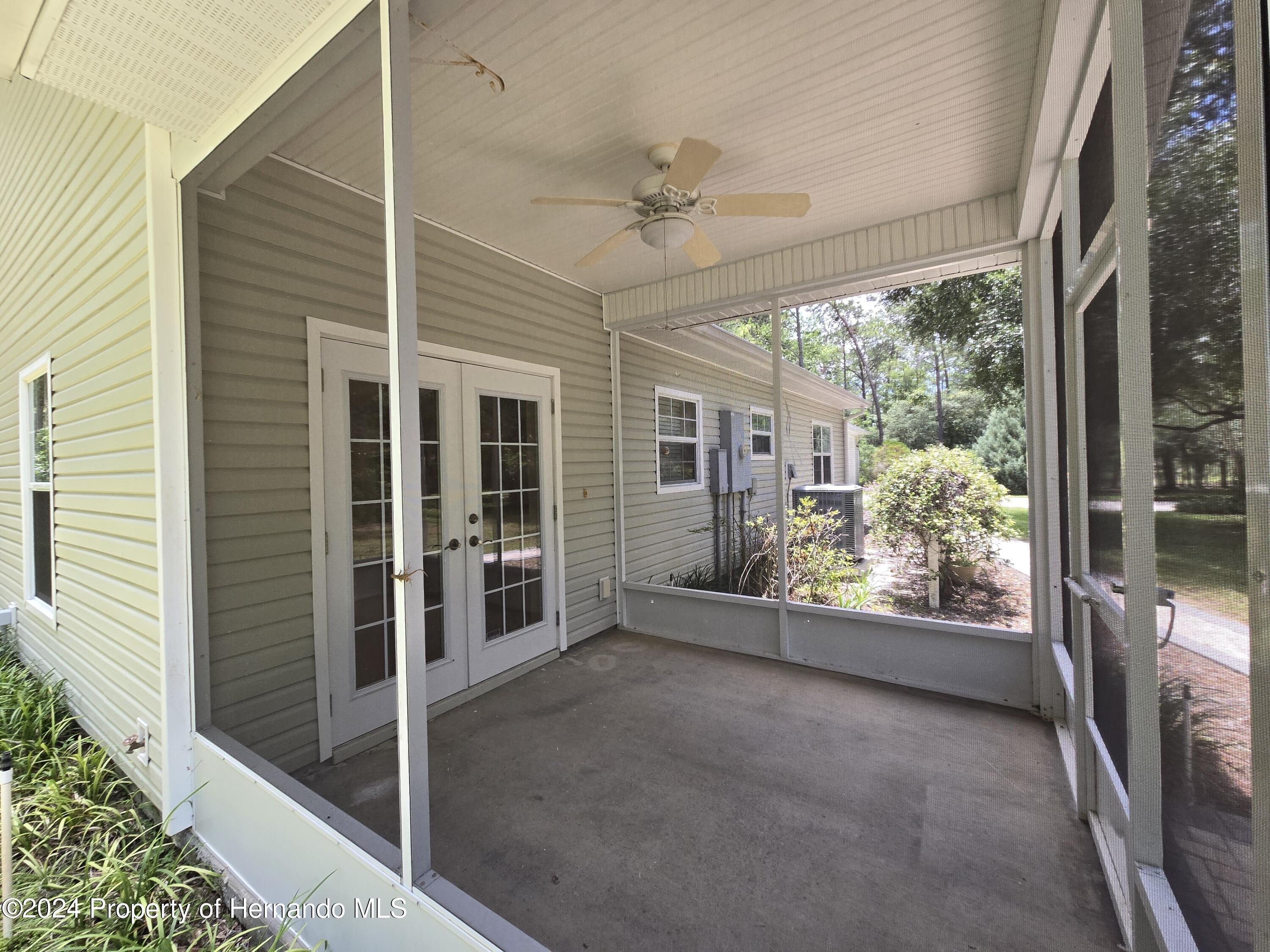 16357 Pawnee Drive, Brooksville, Florida image 15