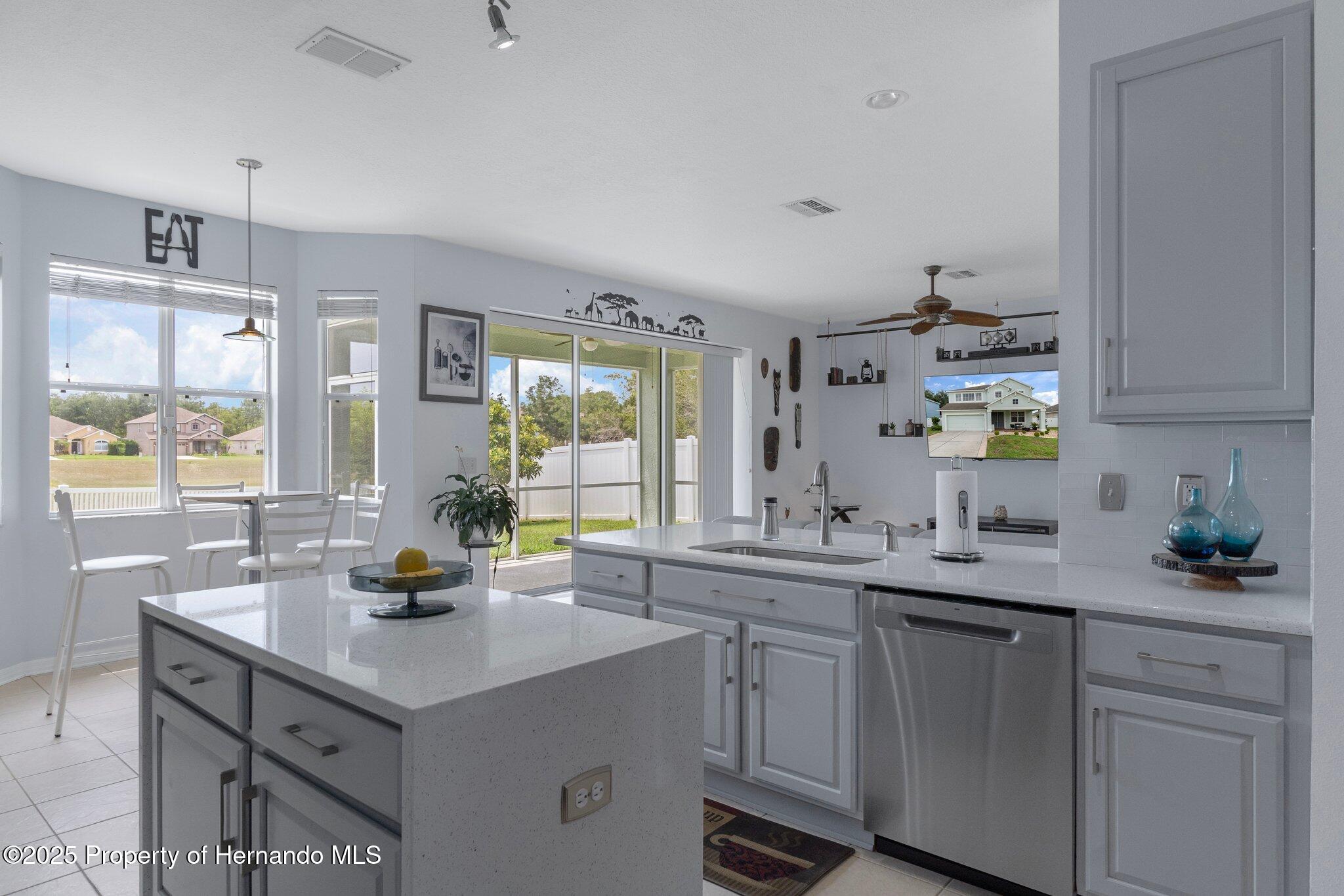 4215 Maplehurst Way, Spring Hill, Florida image 25