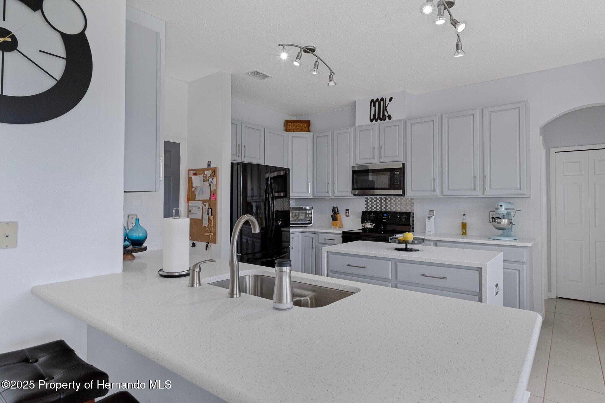 4215 Maplehurst Way, Spring Hill, Florida image 22