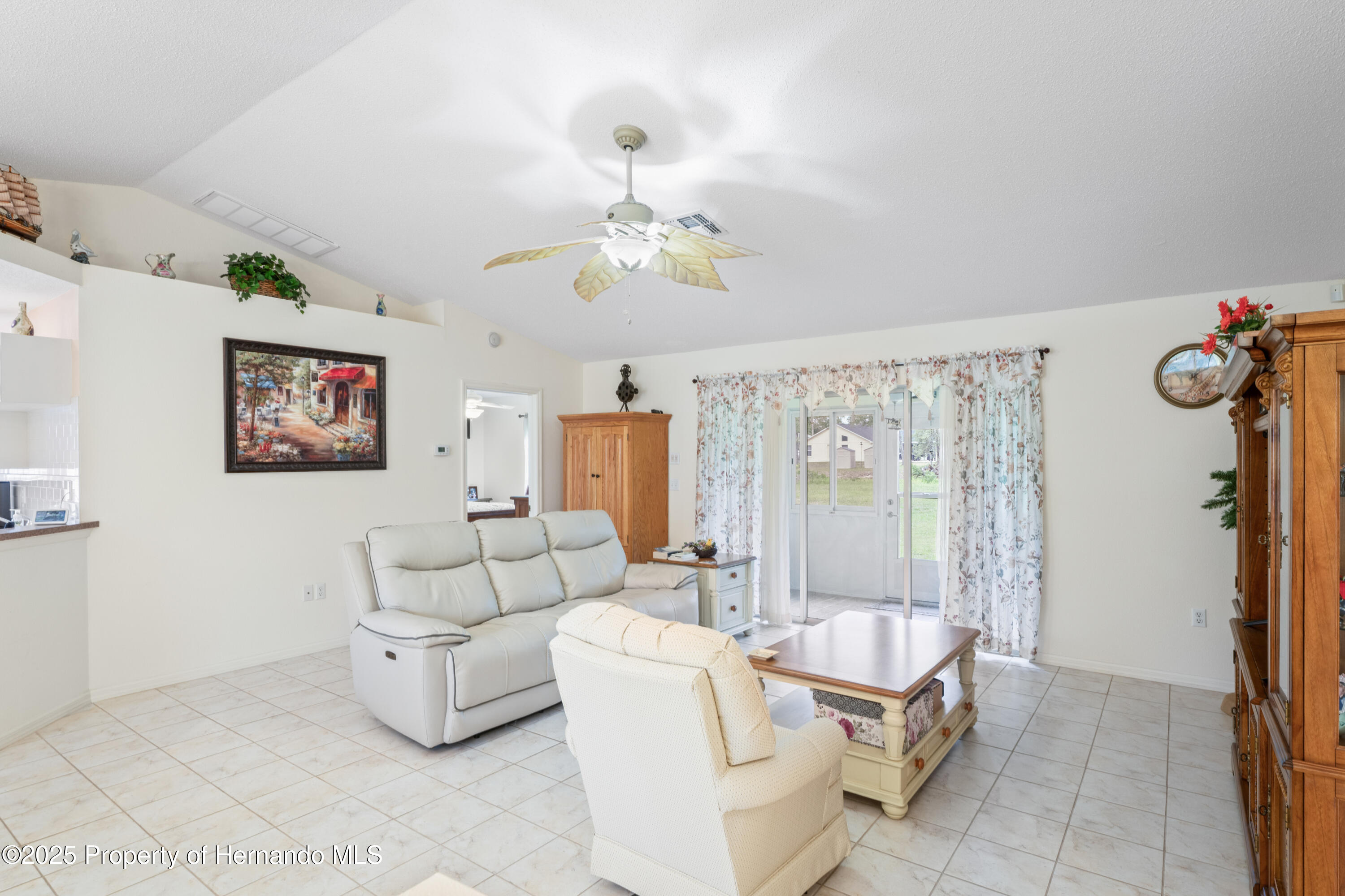 12271 House Finch Road, Weeki Wachee, Florida image 22