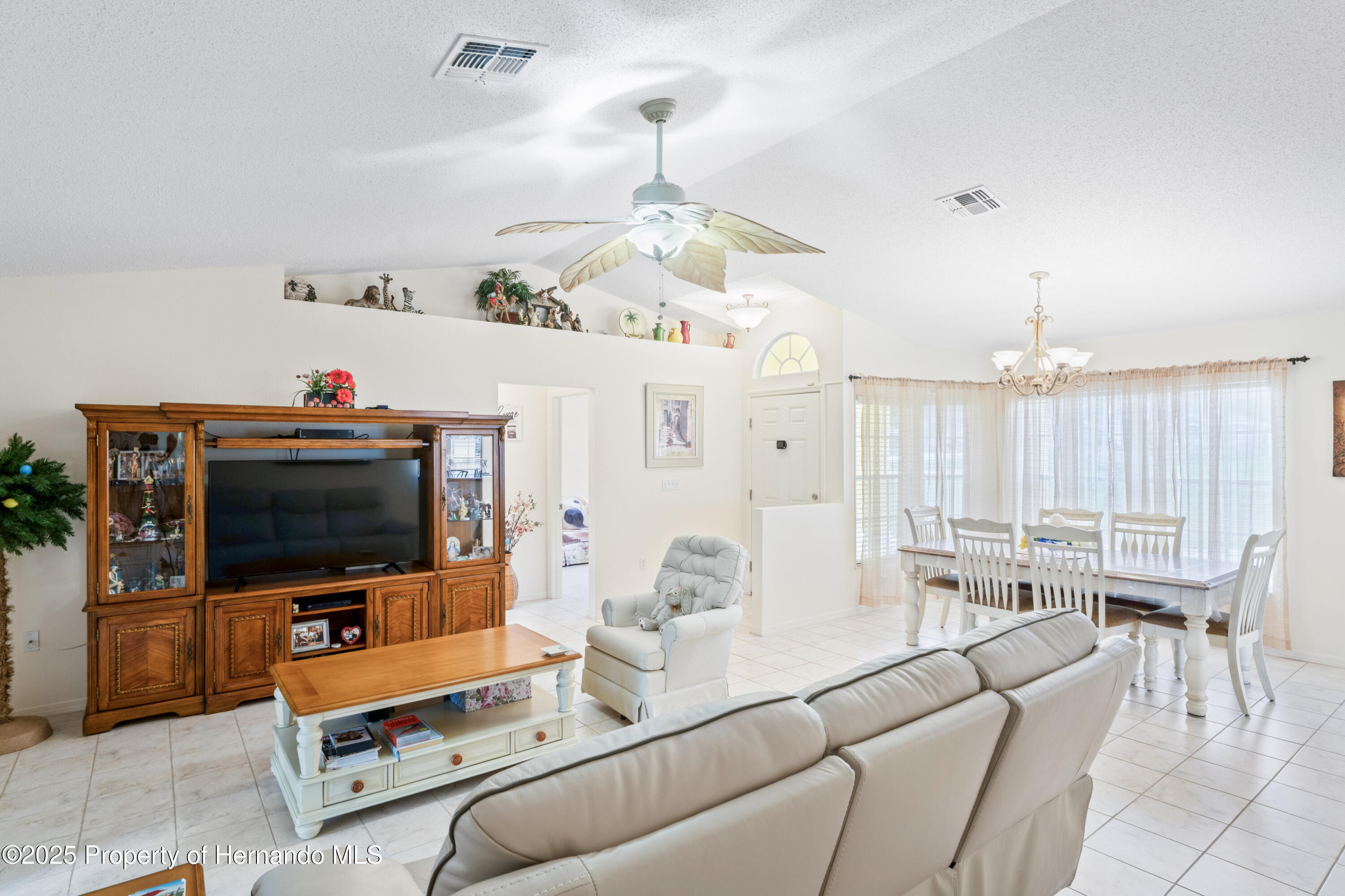 12271 House Finch Road, Weeki Wachee, Florida image 20