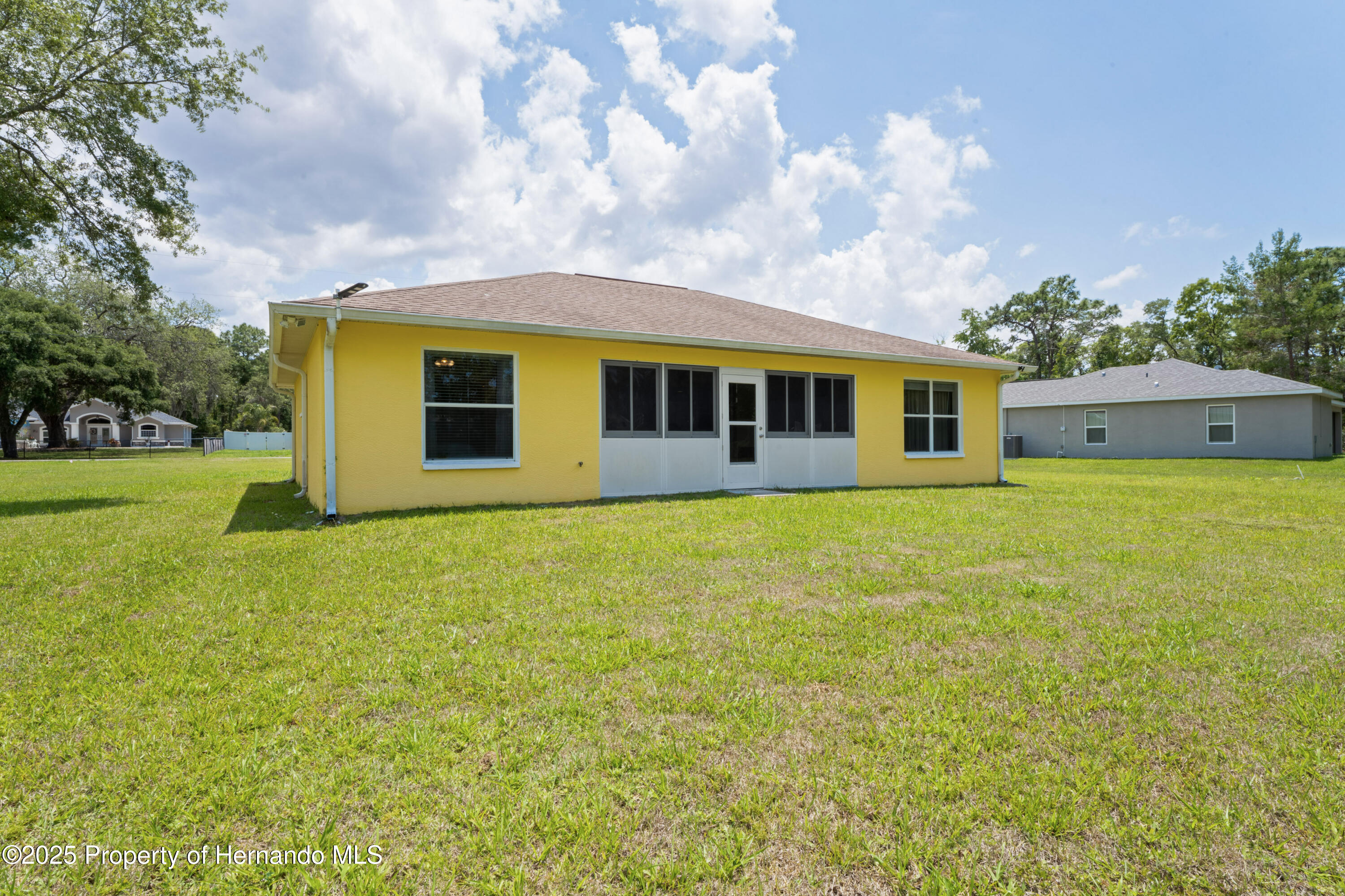 12271 House Finch Road, Weeki Wachee, Florida image 25
