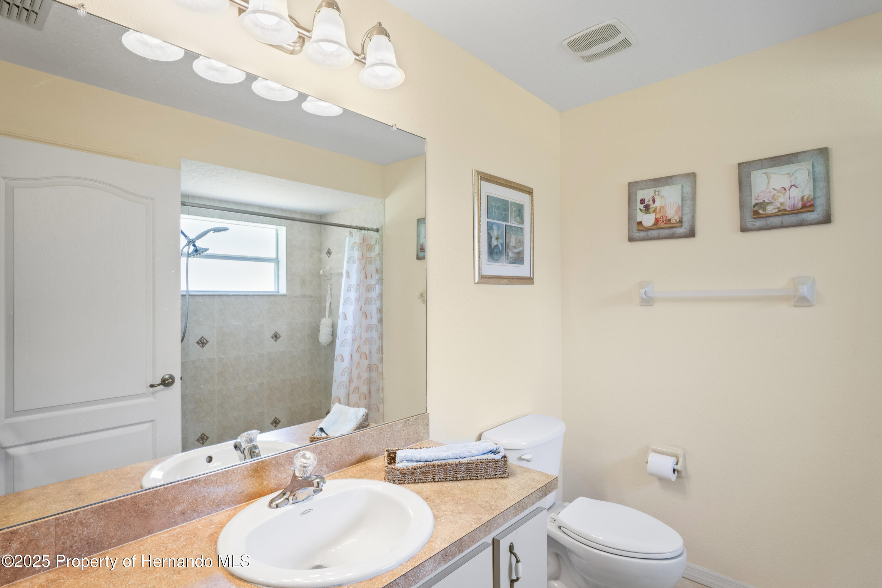 12271 House Finch Road, Weeki Wachee, Florida image 40