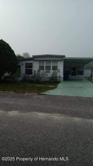 29272 Heckleman Street, Brooksville, Florida image 2