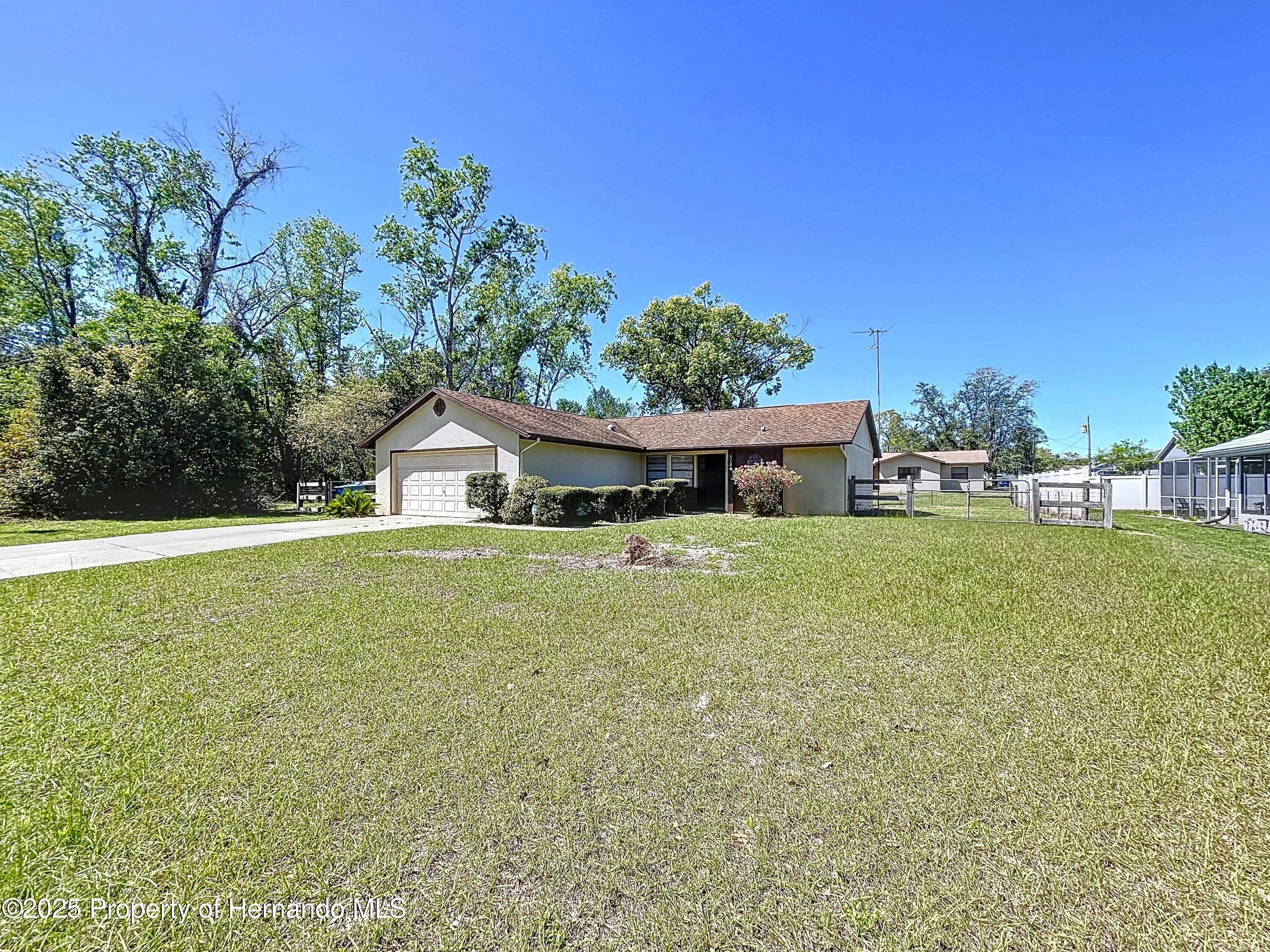 3189 Parkhill Avenue, Spring Hill, Florida image 9