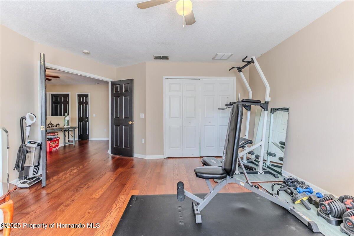 4094 Braemere Drive, Spring Hill, Florida image 38