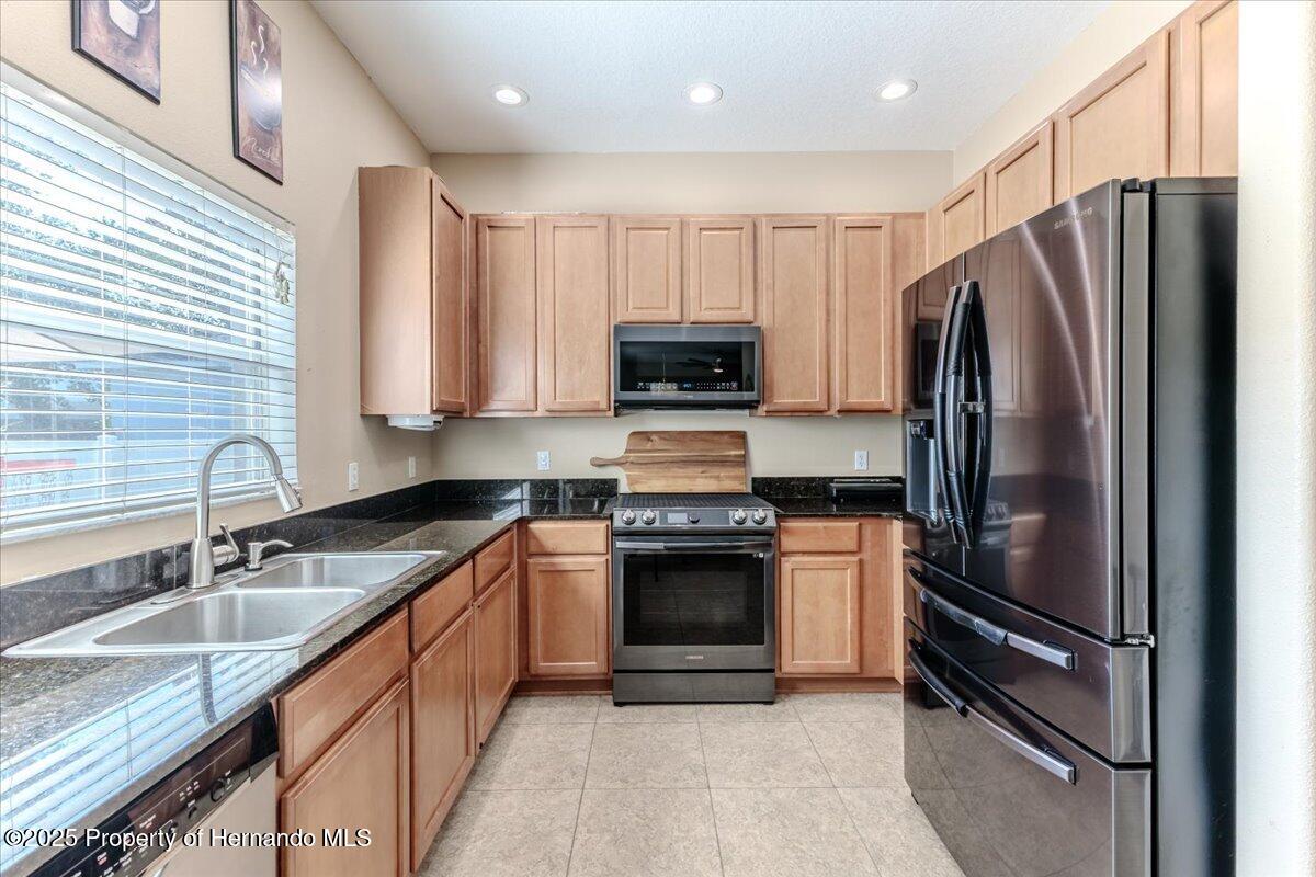 4094 Braemere Drive, Spring Hill, Florida image 18