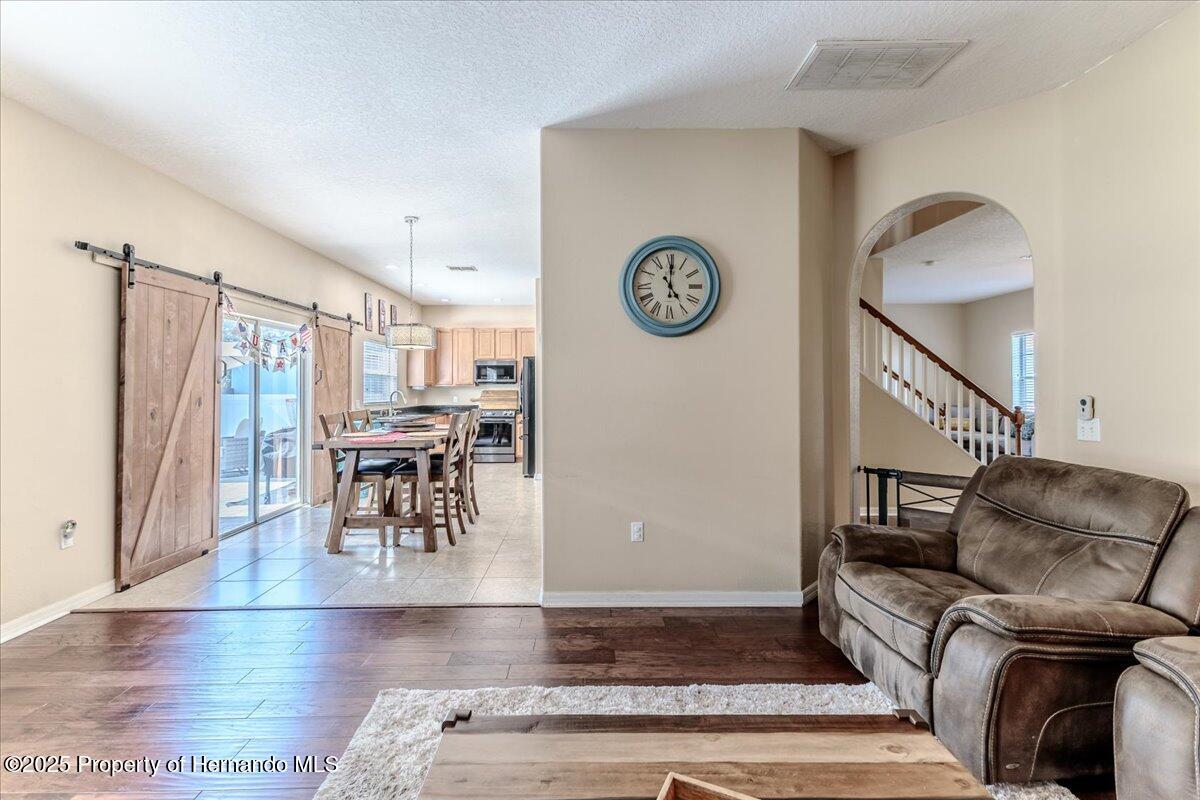 4094 Braemere Drive, Spring Hill, Florida image 24