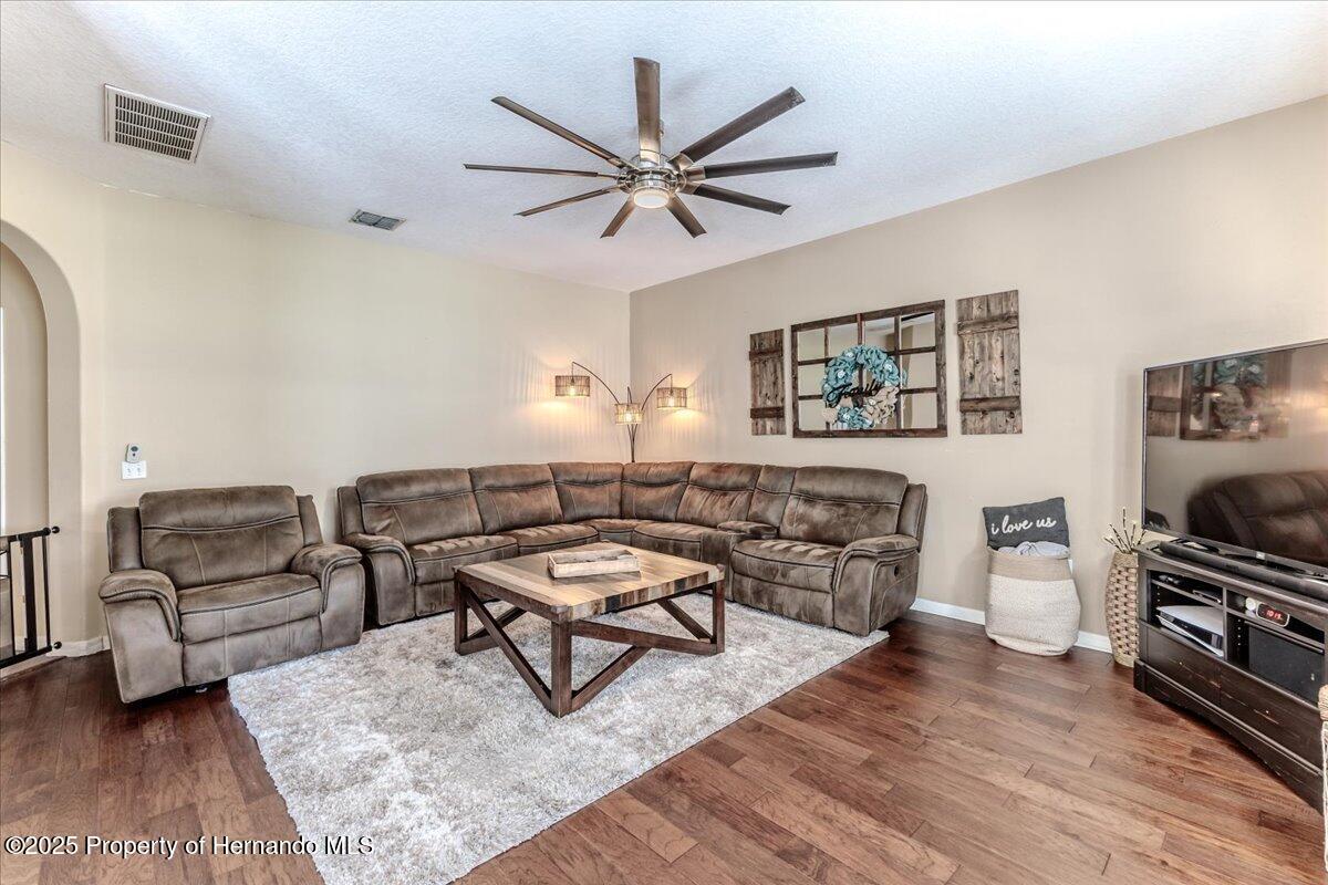 4094 Braemere Drive, Spring Hill, Florida image 21