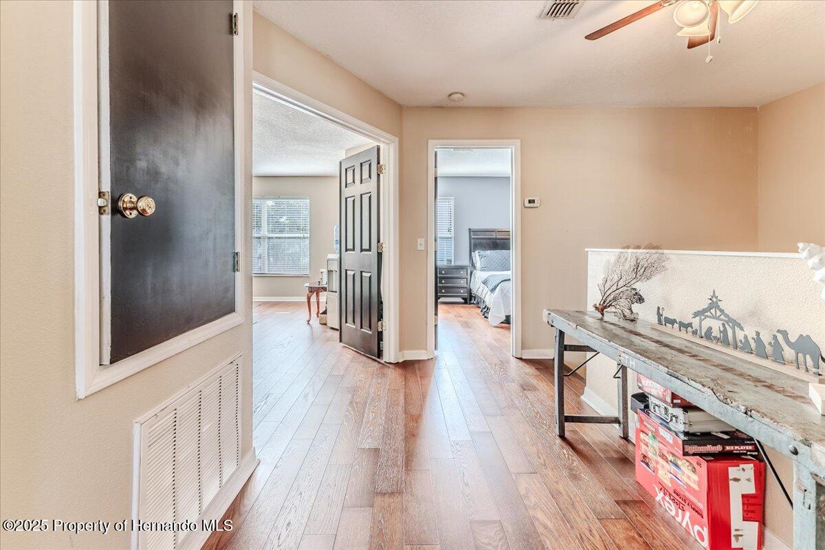 4094 Braemere Drive, Spring Hill, Florida image 43