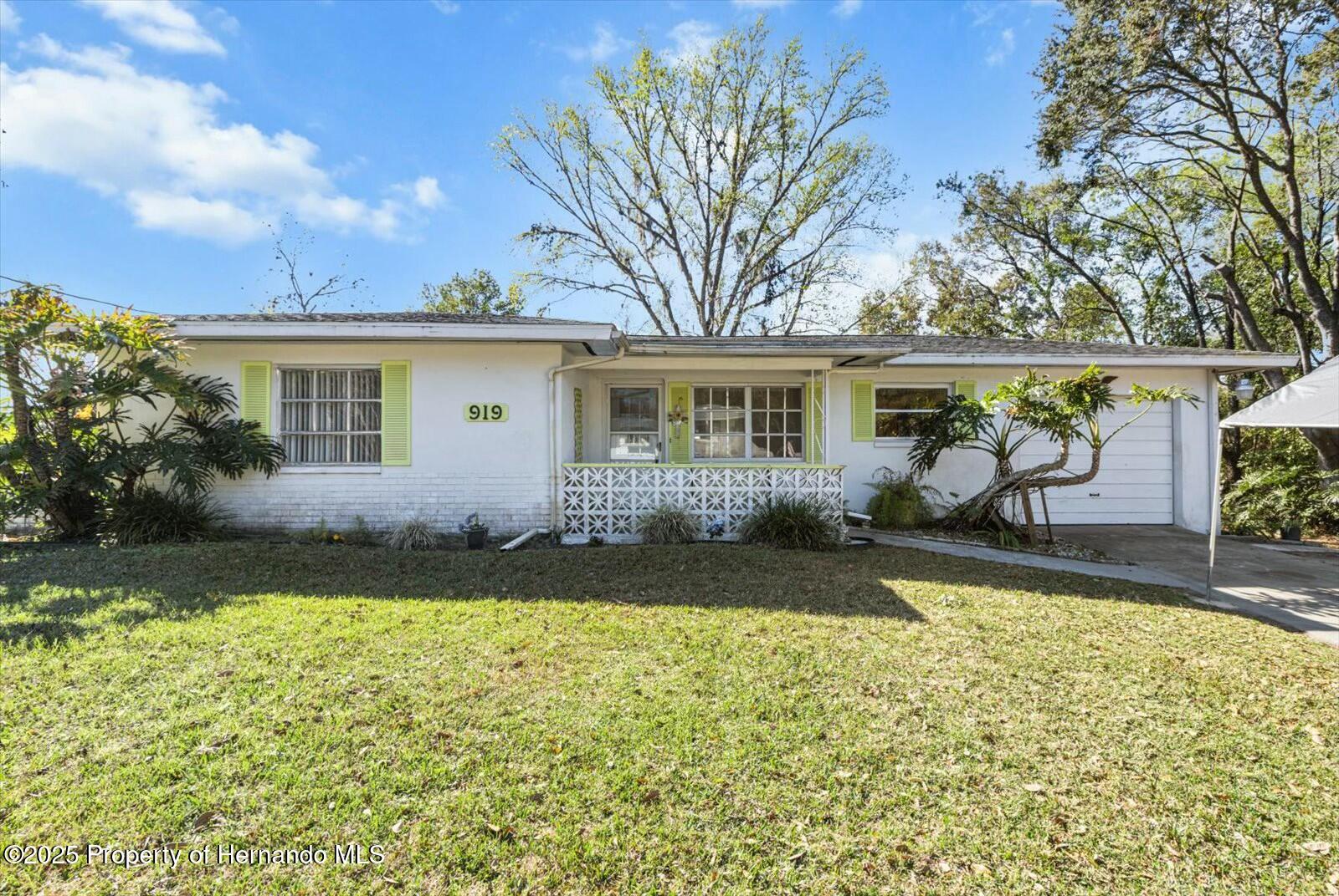 919 Columbia Lane, Inverness, Florida image 1