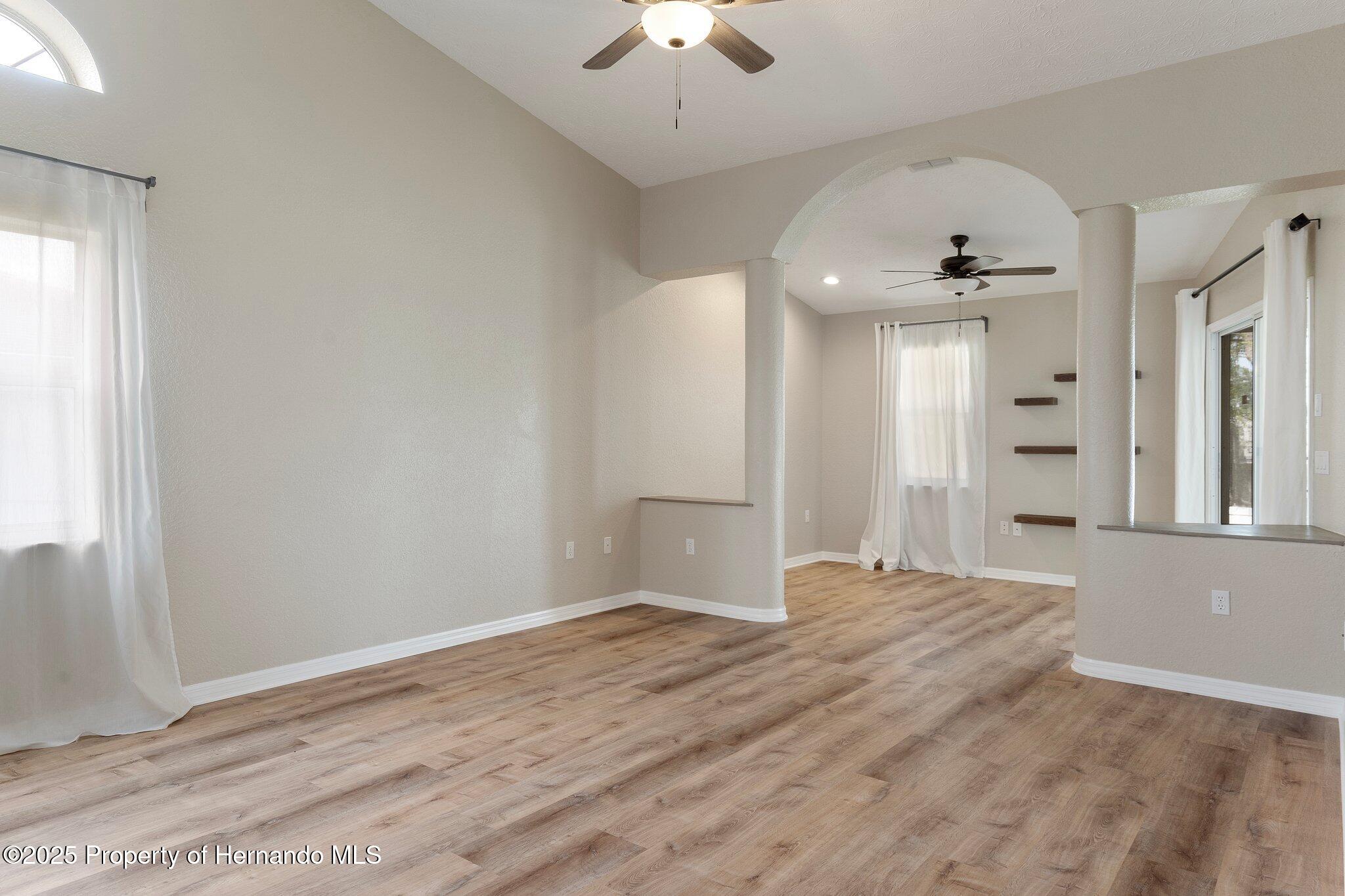 11242 Riddle Drive, Spring Hill, Florida image 38