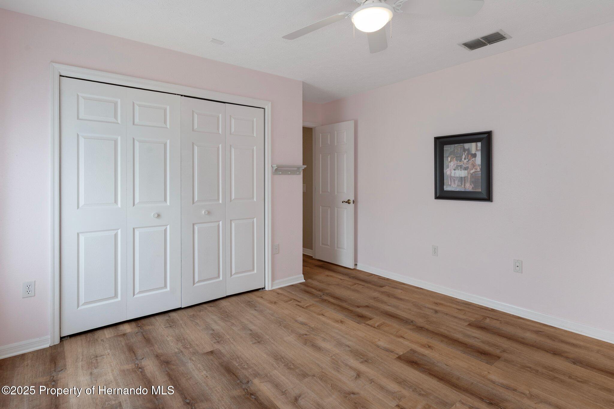 11242 Riddle Drive, Spring Hill, Florida image 27