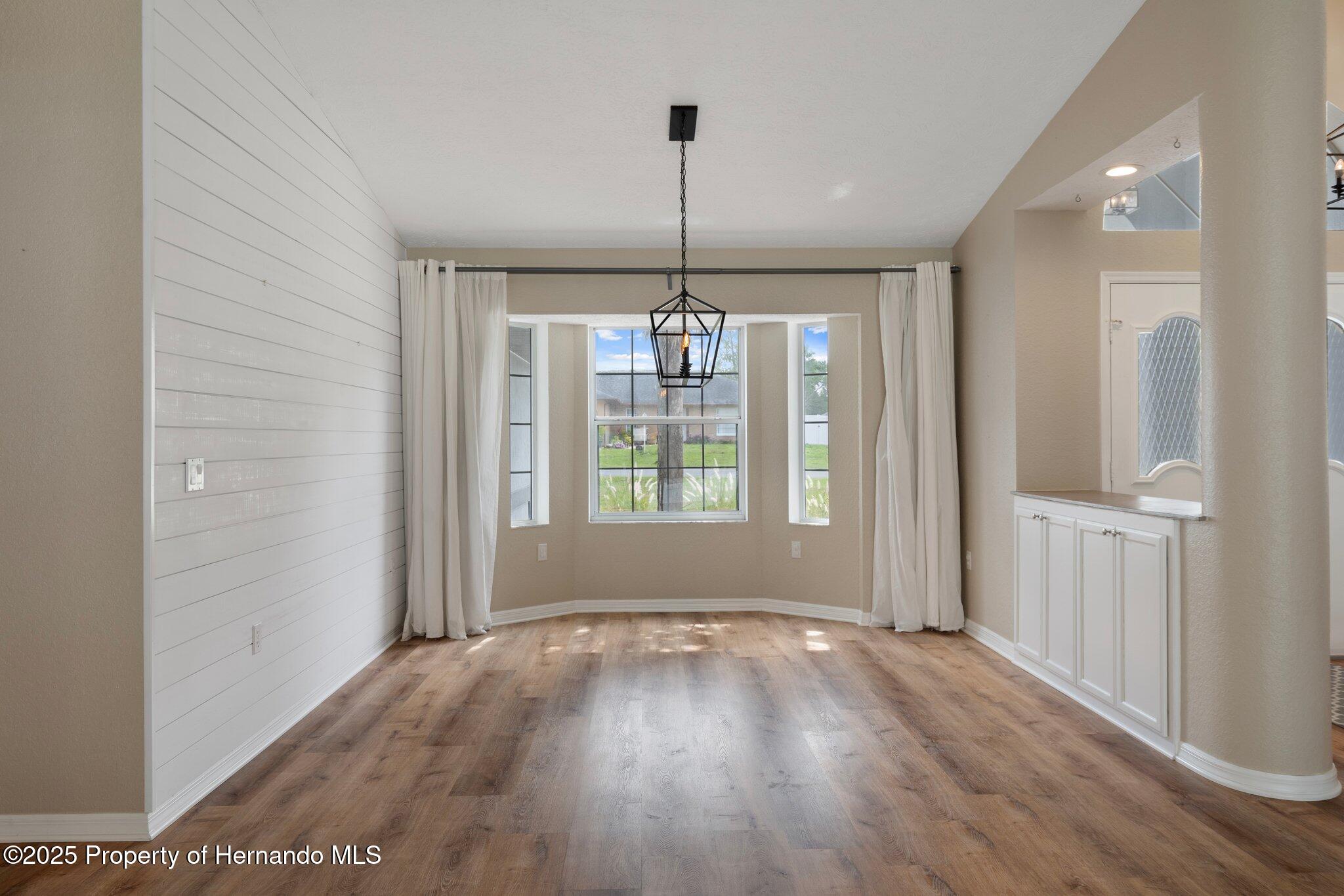 11242 Riddle Drive, Spring Hill, Florida image 16