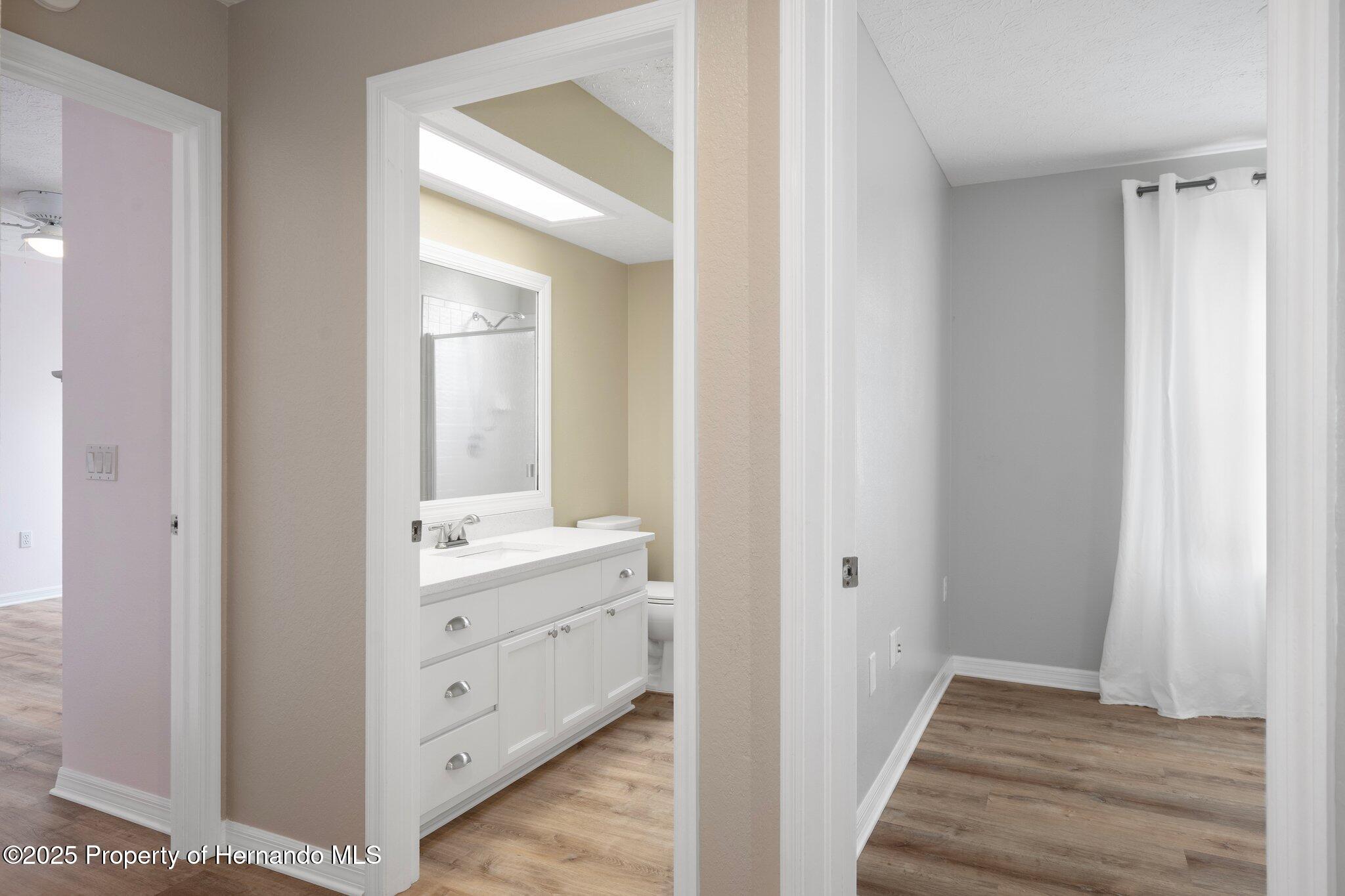 11242 Riddle Drive, Spring Hill, Florida image 34