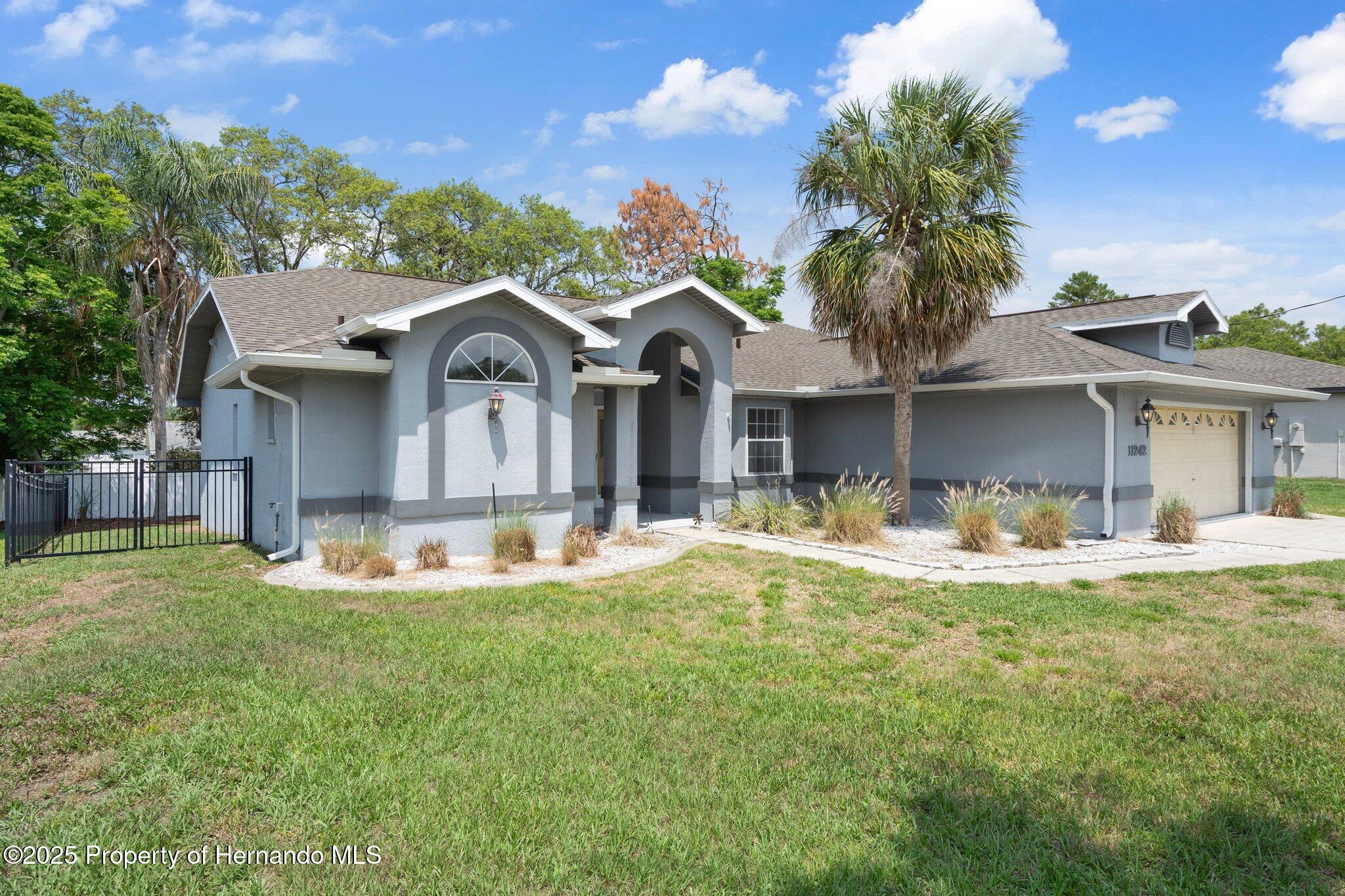11242 Riddle Drive, Spring Hill, Florida image 1