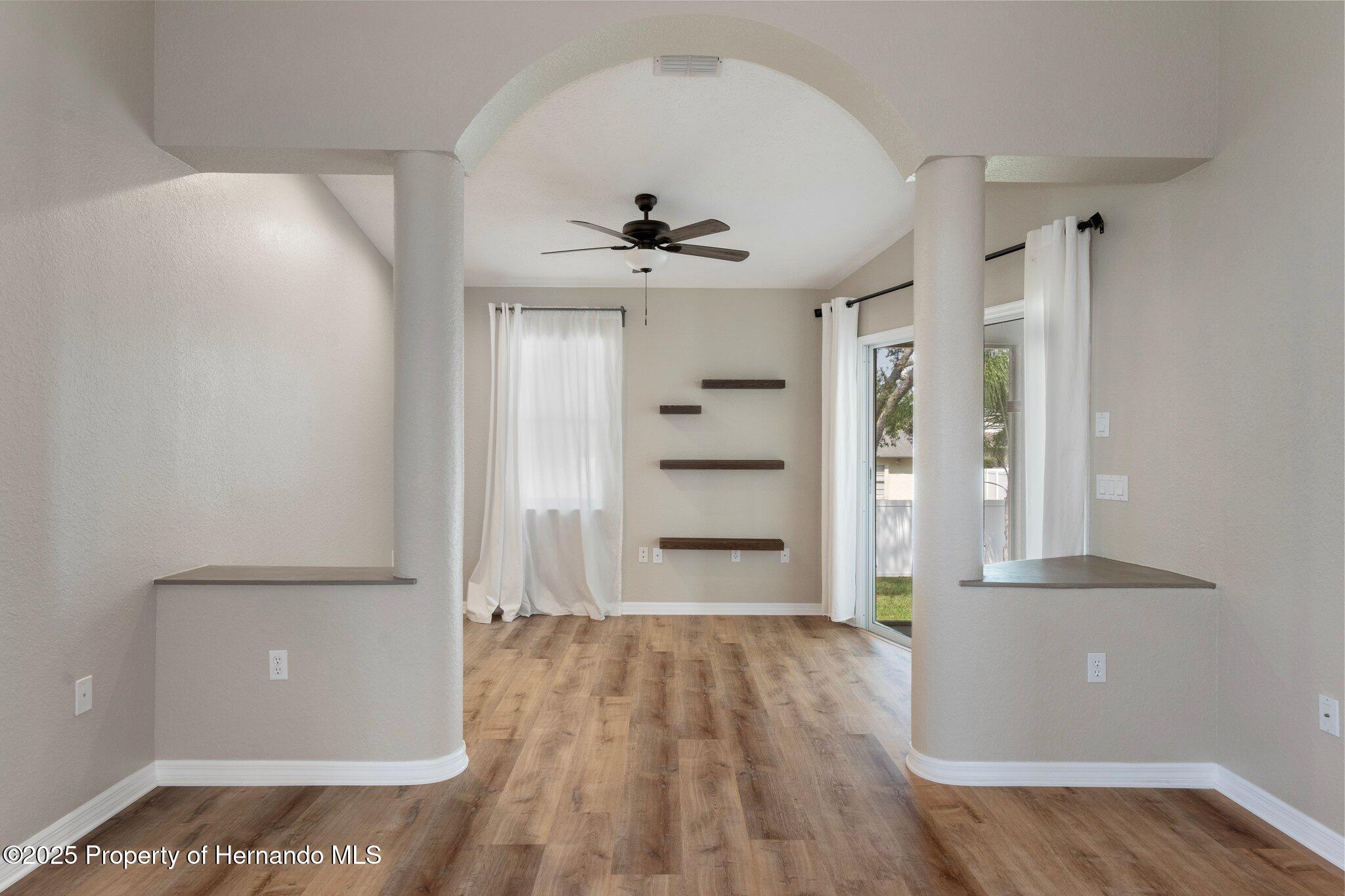 11242 Riddle Drive, Spring Hill, Florida image 37