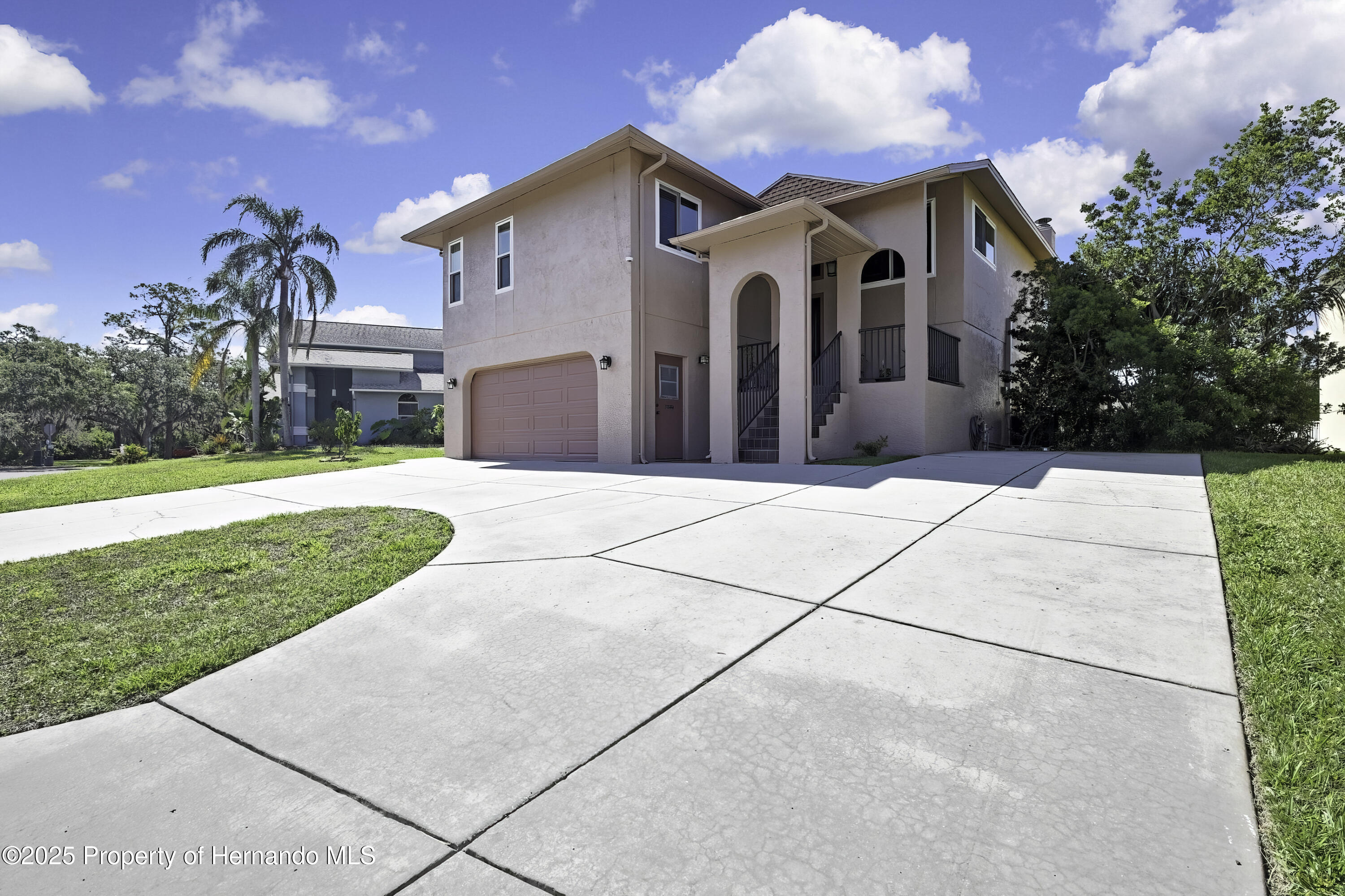 6340 Spoonbill Drive, New Port Richey, Florida image 2