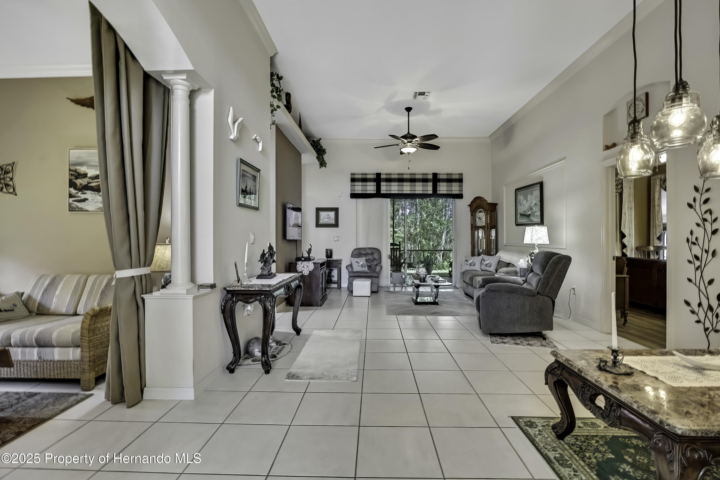 10109 Holly Berry Drive, Weeki Wachee, Florida image 5