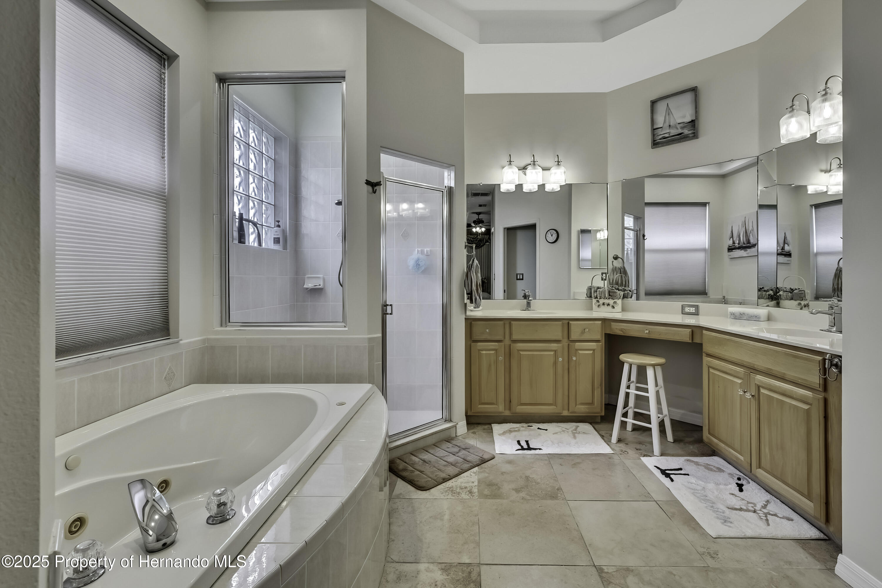 10109 Holly Berry Drive, Weeki Wachee, Florida image 19
